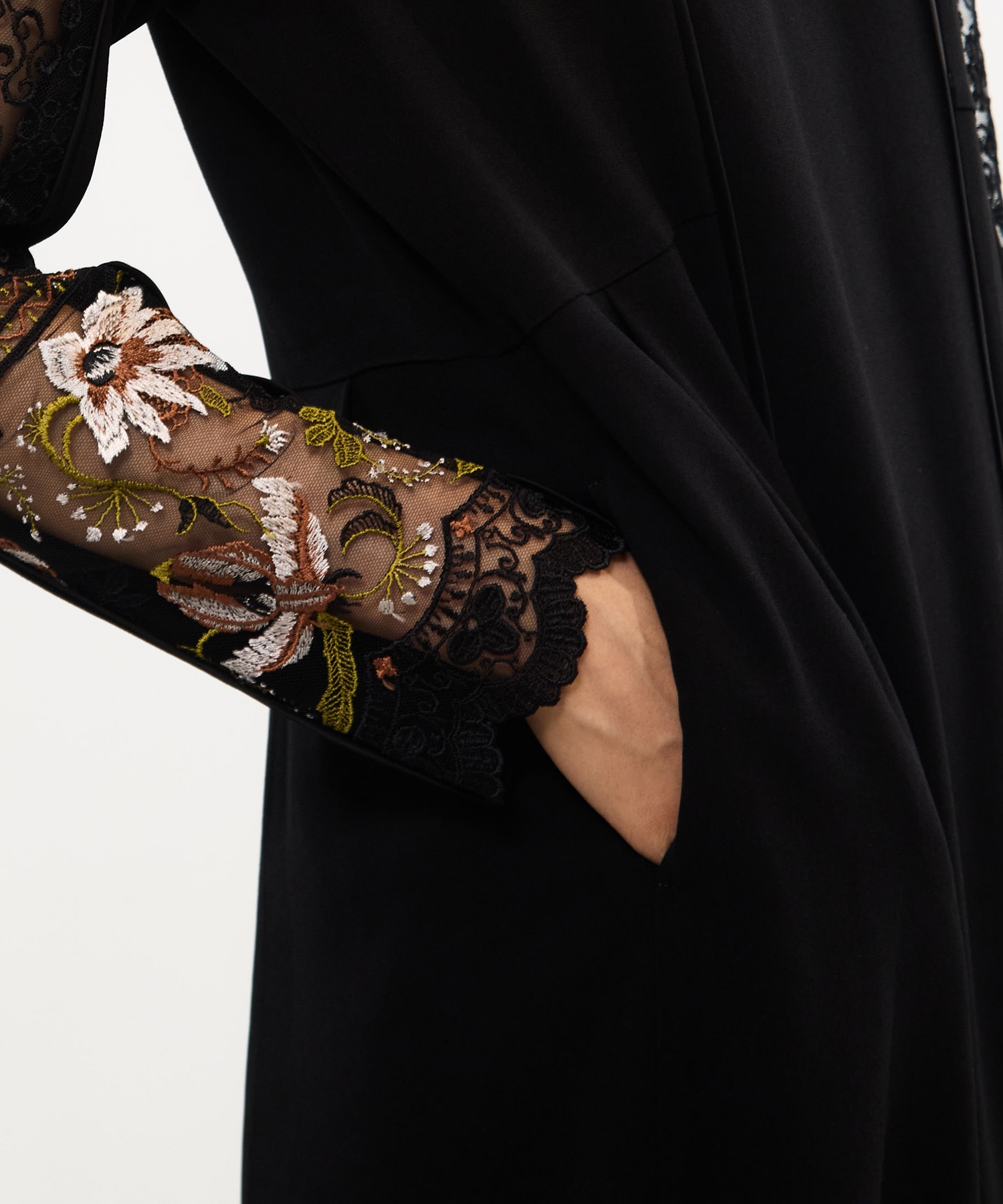 Petal collar lace dress MURRAL