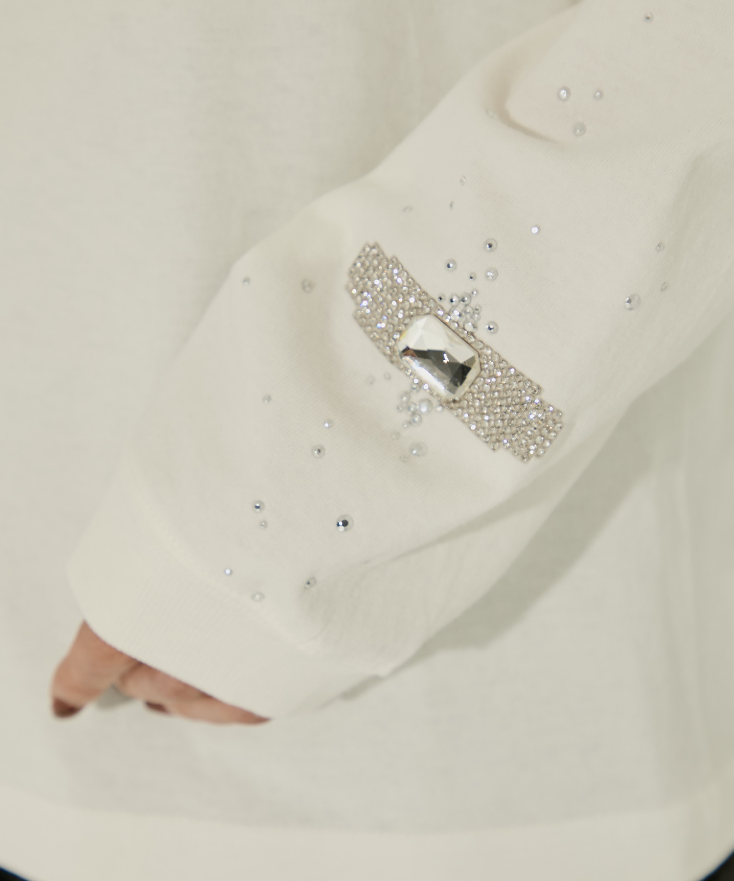 Bijou Aid long sleeve T-shirt White(2 WHITE): tanakadaisuke