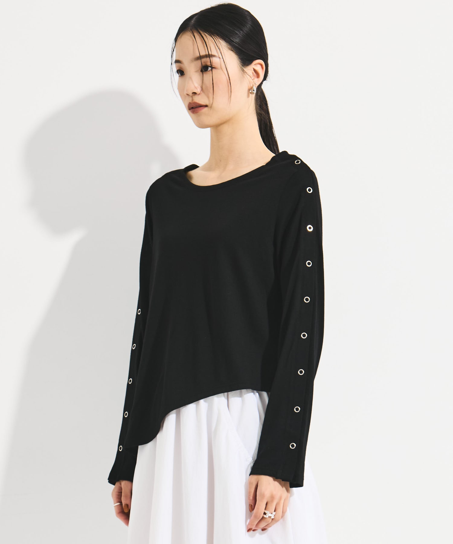 SHOULDER SNAP LONG SLEEVE TEE STUDIOUS