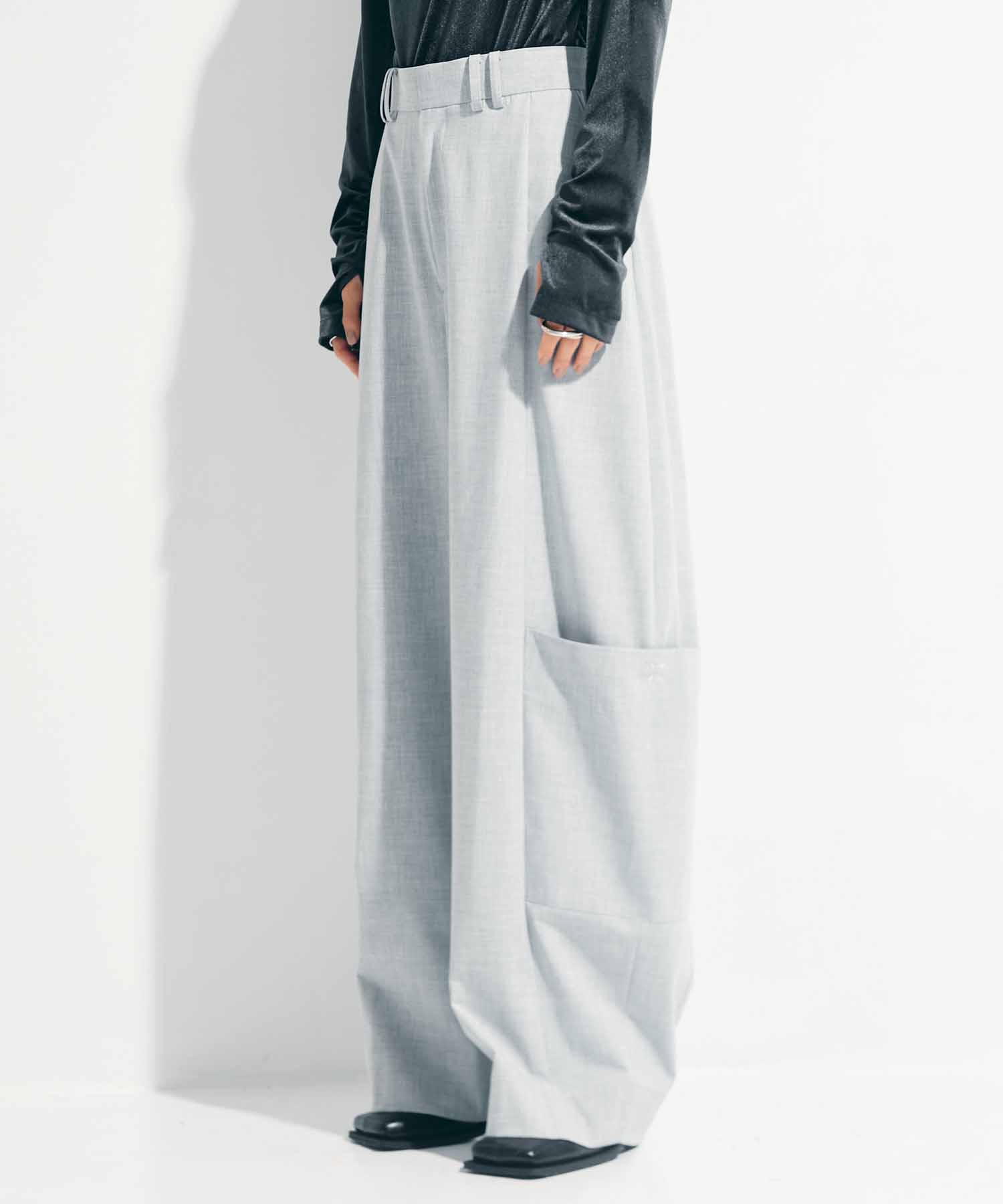 Soft Barrel Leg Cargo Trousers STUDIOUS