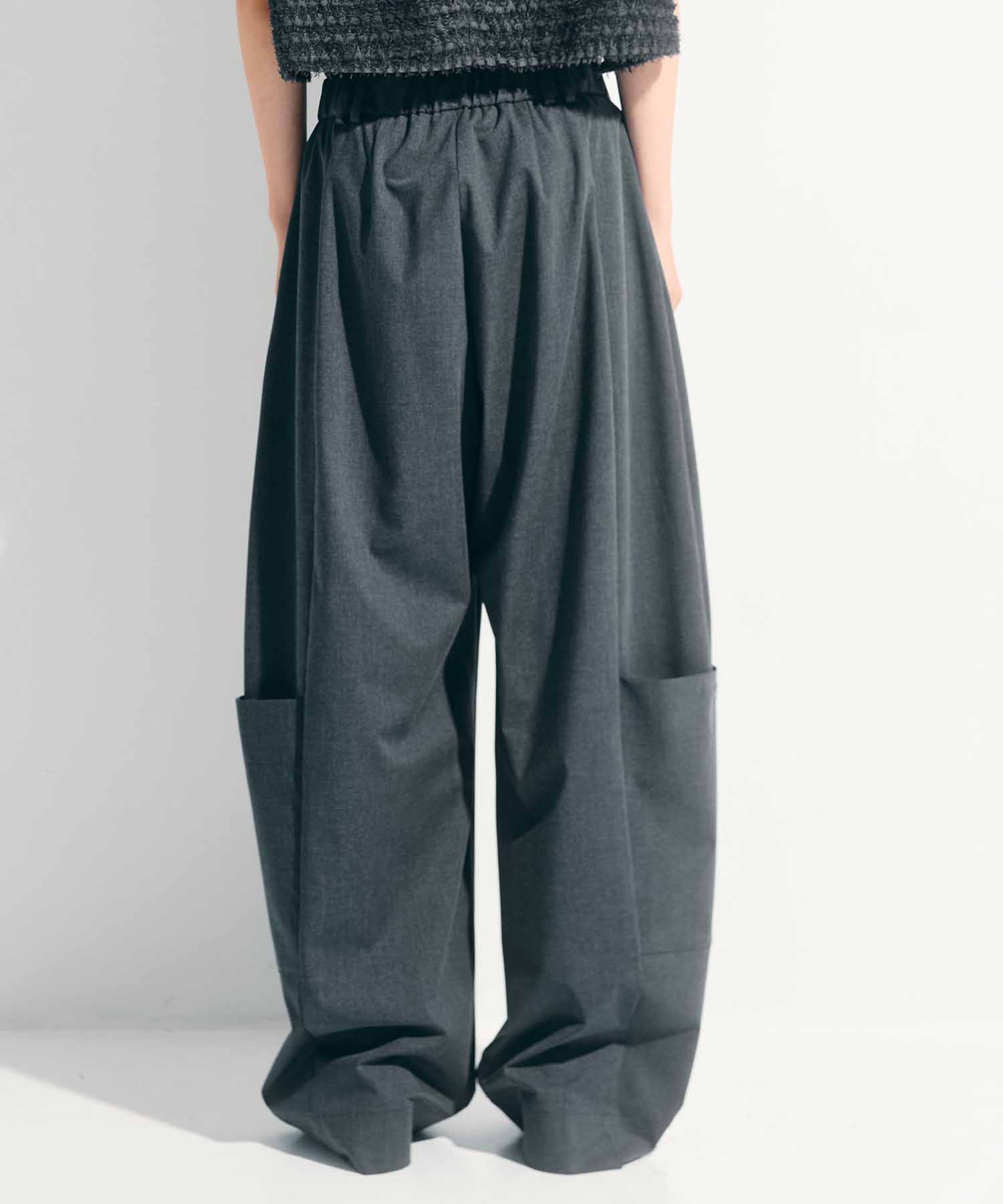 Soft Barrel Leg Cargo Trousers STUDIOUS