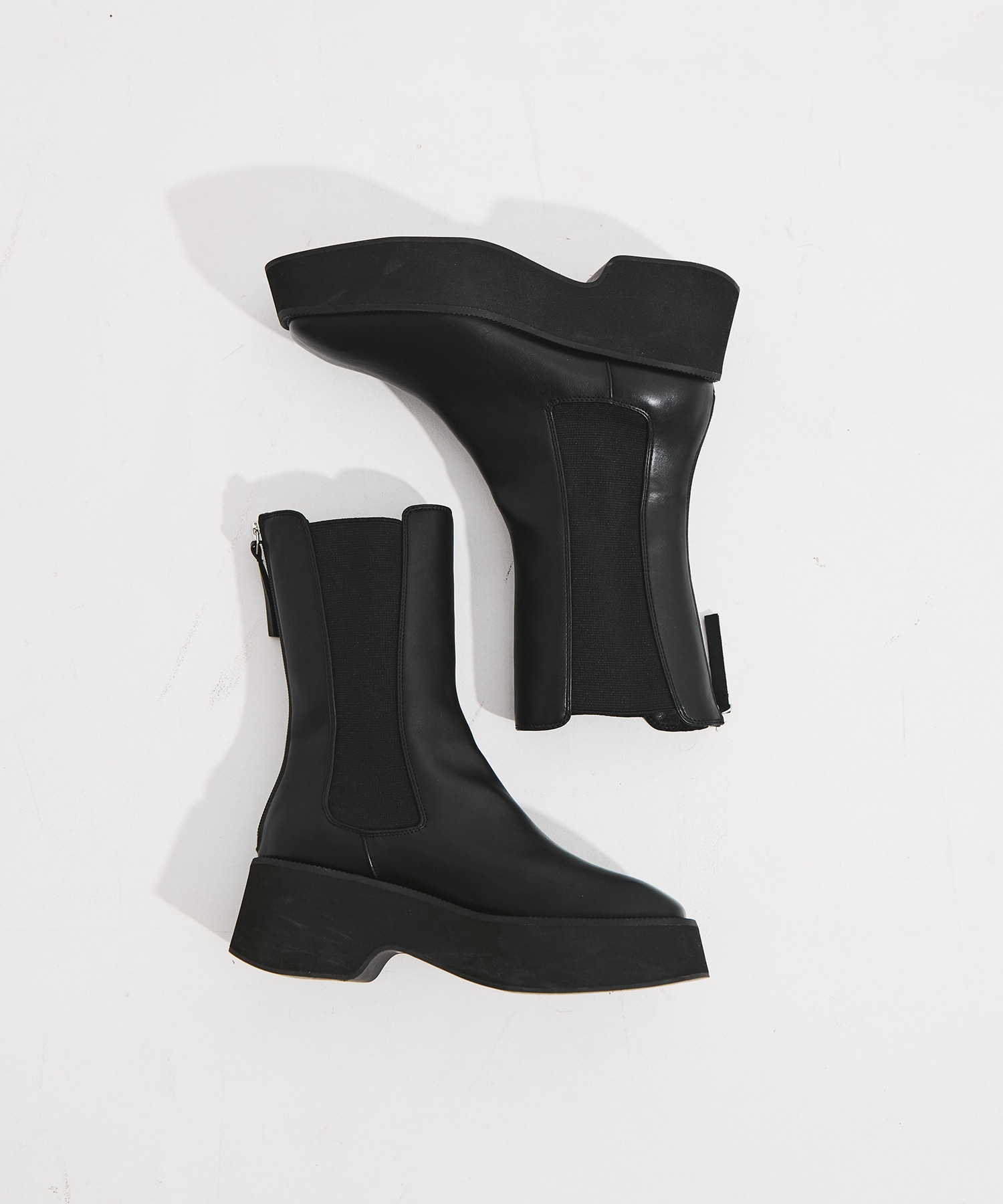 Square Toe Boots STUDIOUS