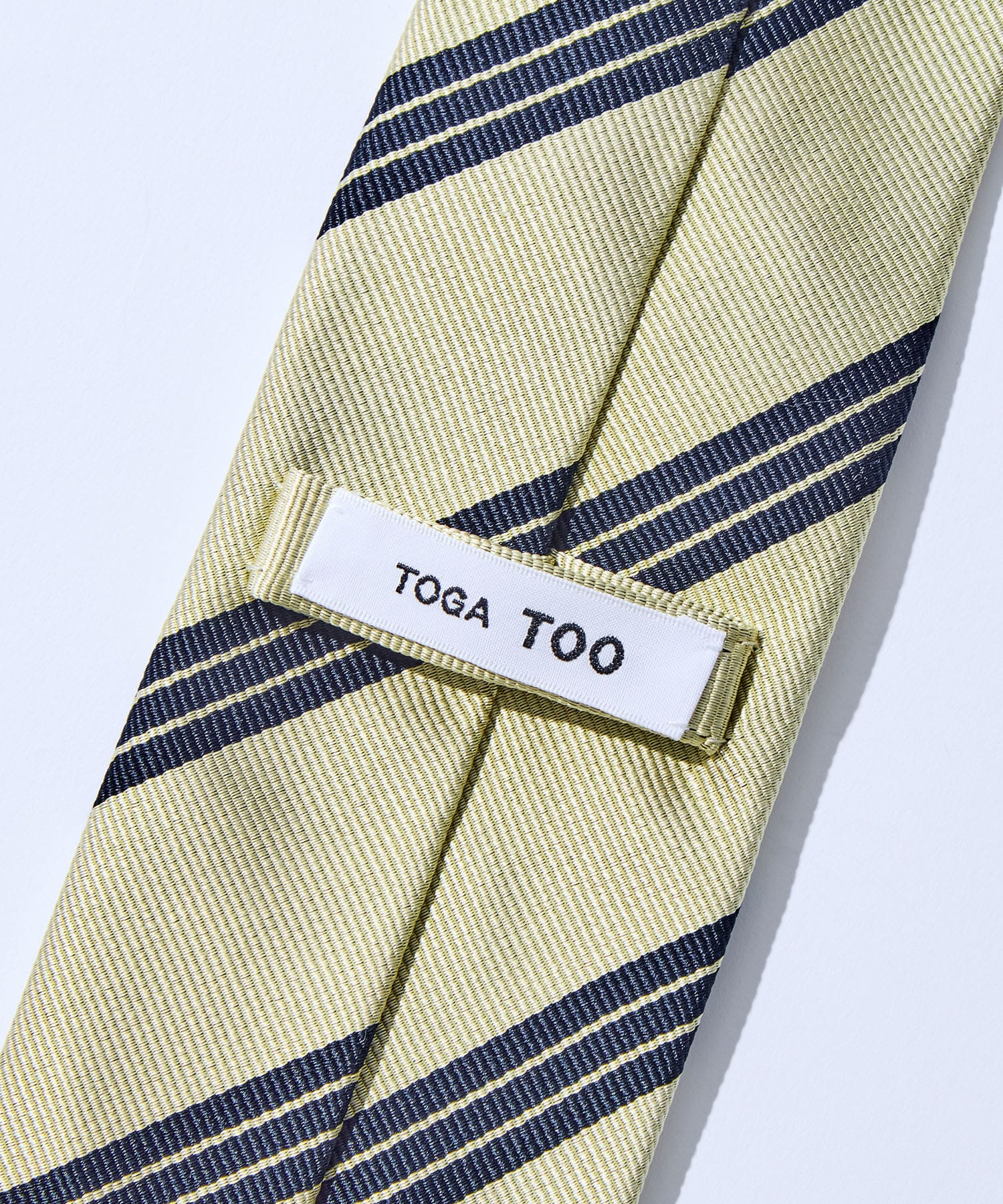 Metal concho tie(FREE YELLOW): TOGA: WOMENS｜ STUDIOUS