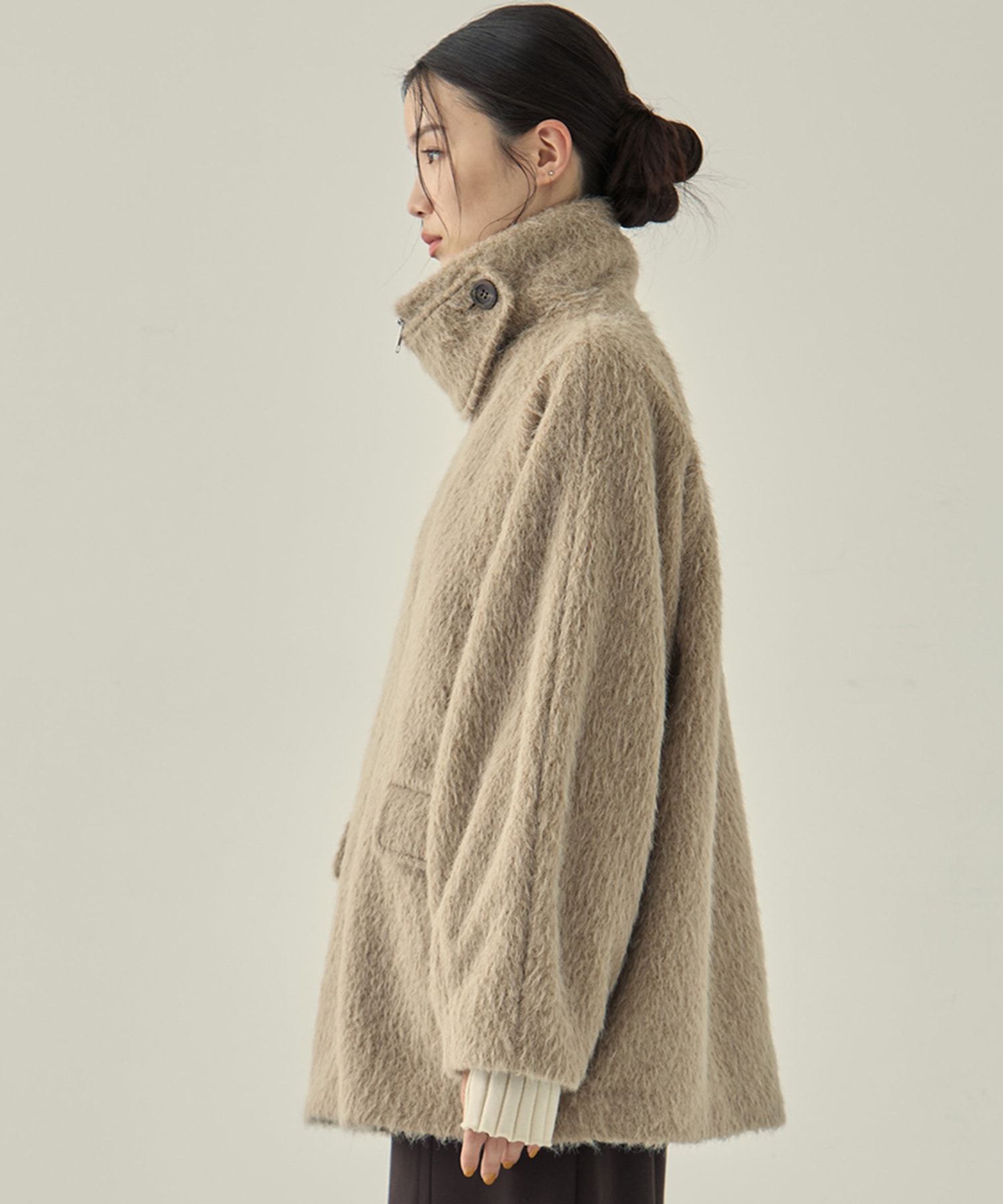 STAND COLLAR SHAGGY MIDDLE COAT STUDIOUS