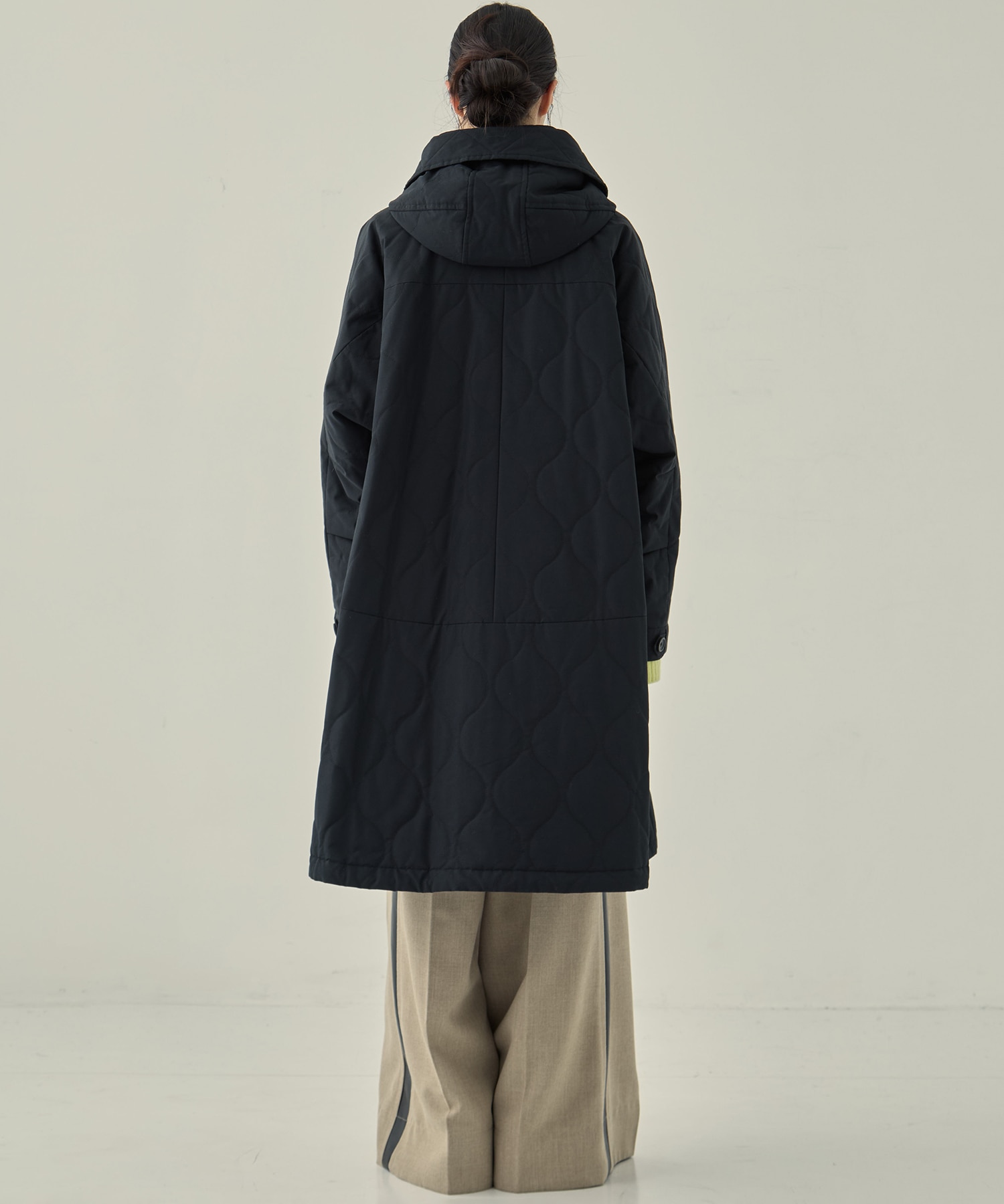 リサイクル60/40クロスキルティングフーディー VACHEMENT