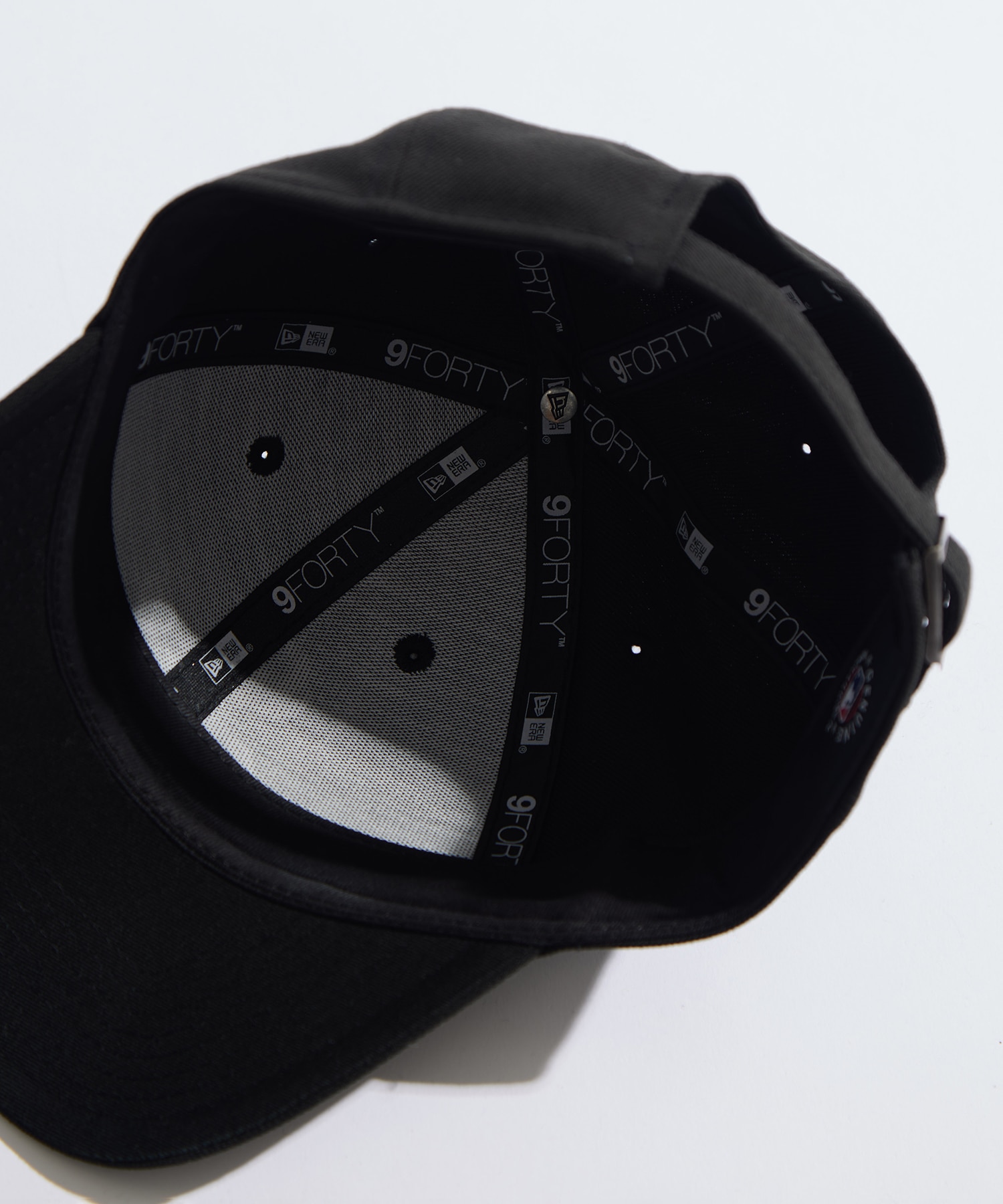 x Newera White Sox Cap BASICKS