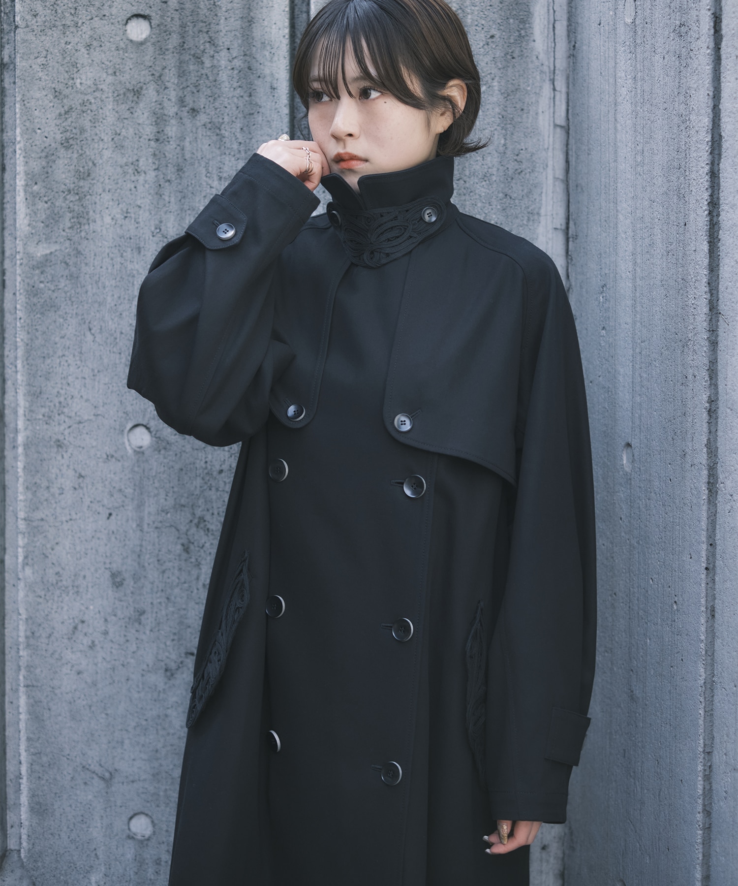 別注Cording Embroidery Detailed Trench Coat Mame Kurogouchi