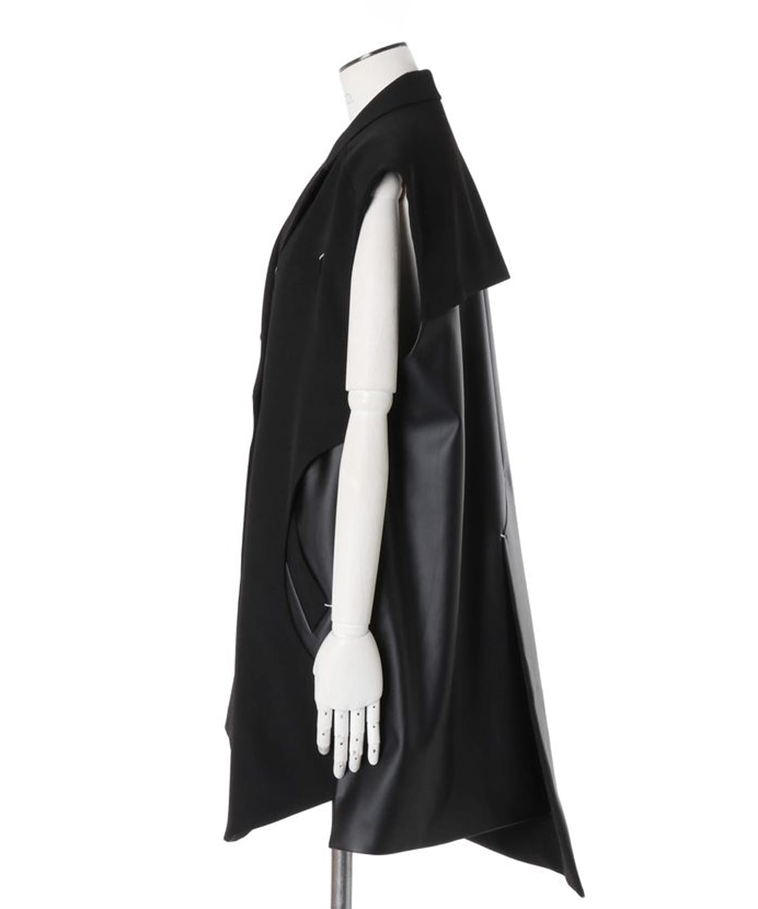 ARCH POKET DOCKING VEST UN3D.