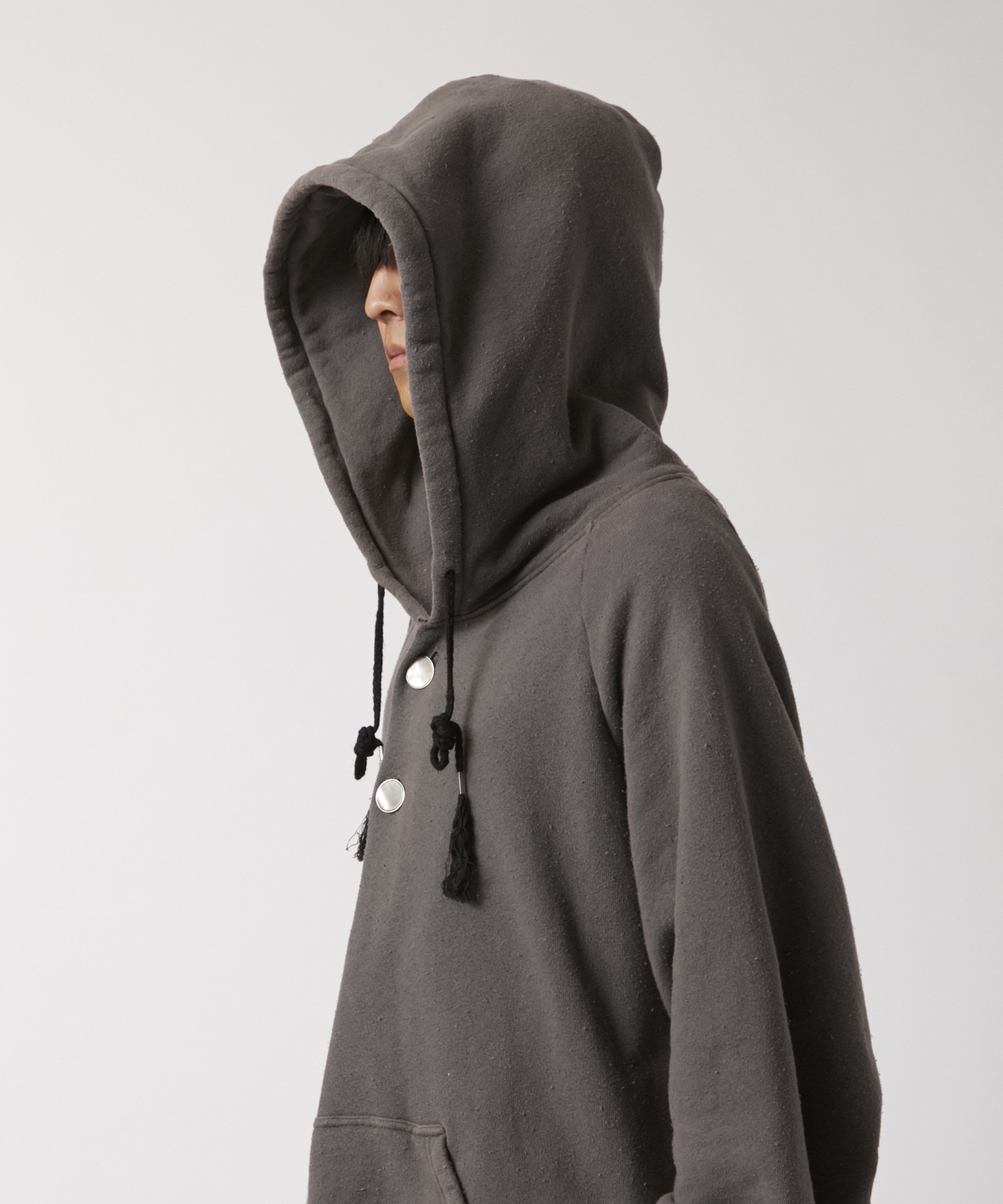 Sprayed Deep Tuck Hoodie Old Fabric Fujimoto