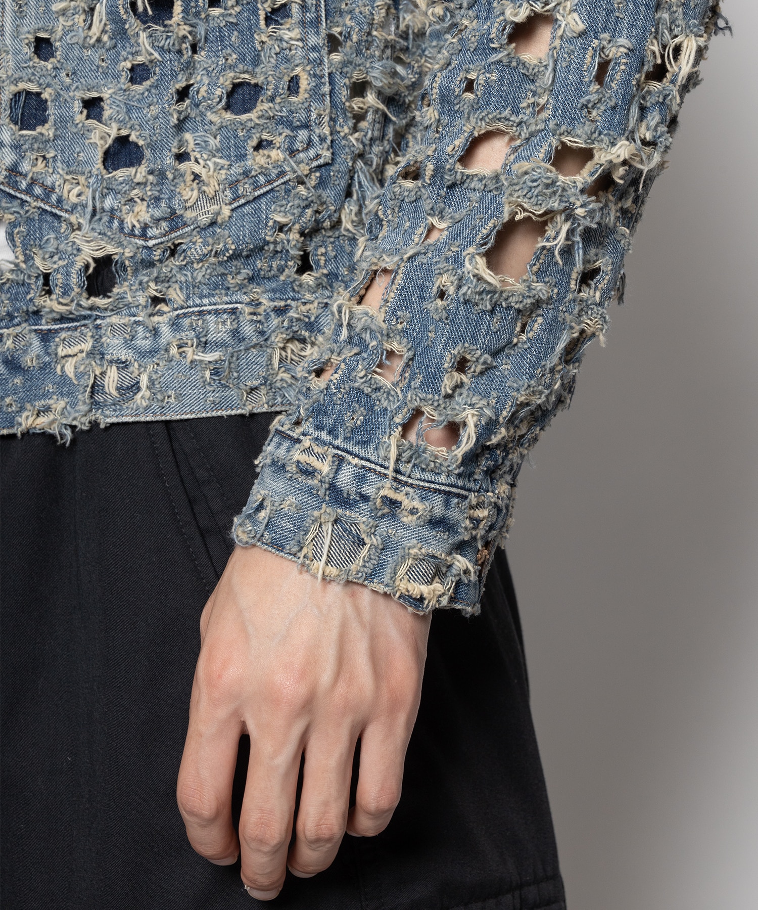 CRUSHED MODERN DENIM JACKET SUGARHILL