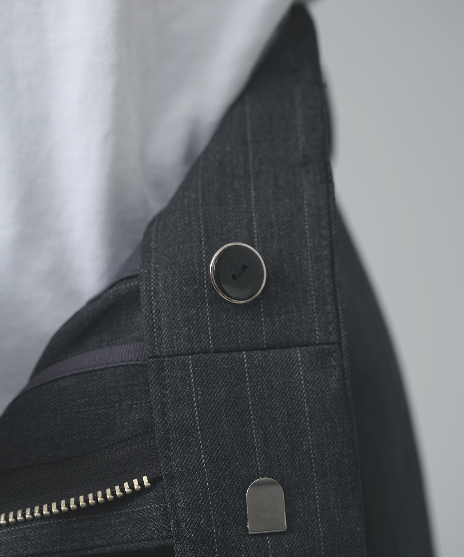 2Tuck Curve Slacks STUDIOUS