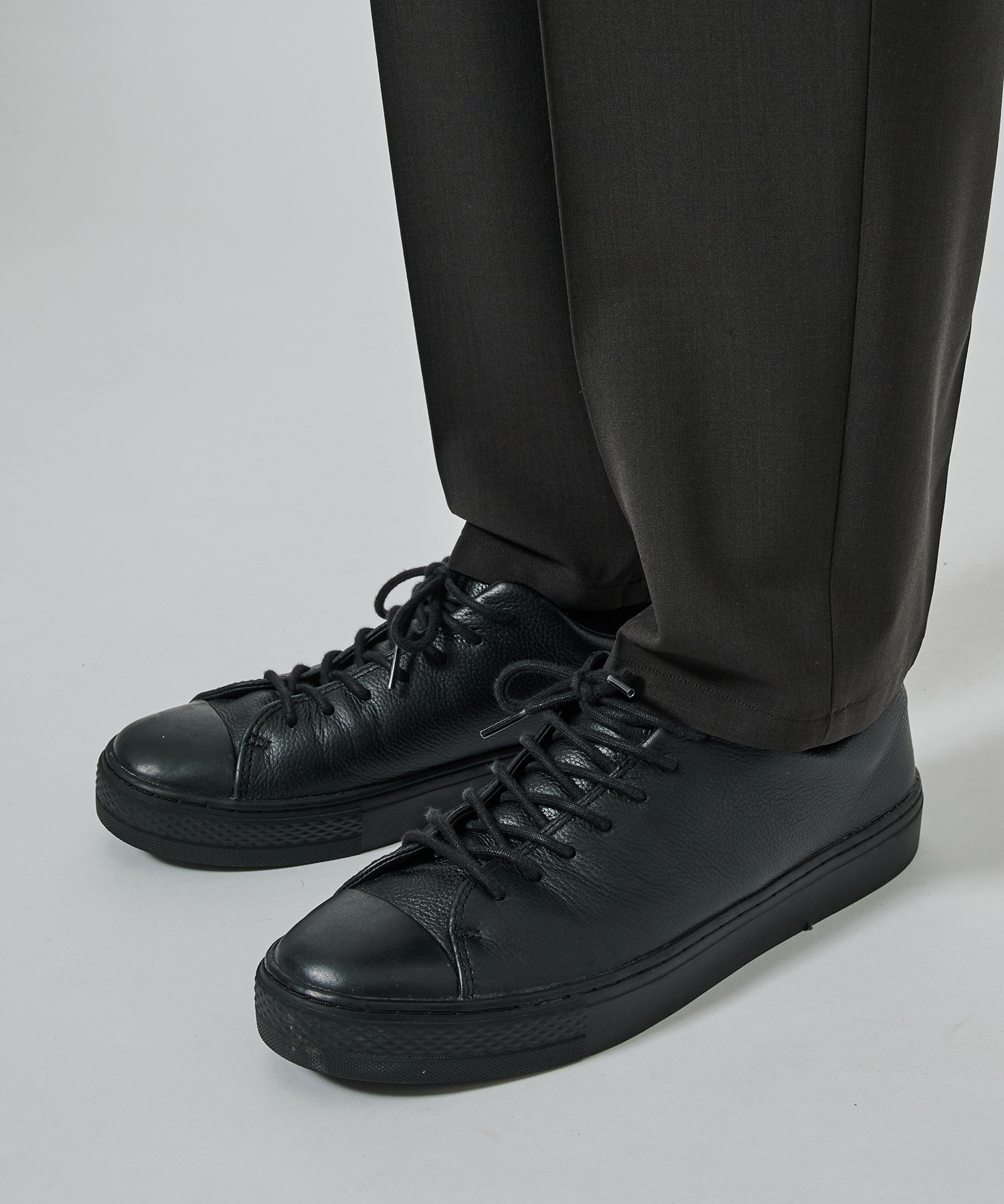 SUMMER WOOL TAPERED SLACKS STUDIOUS