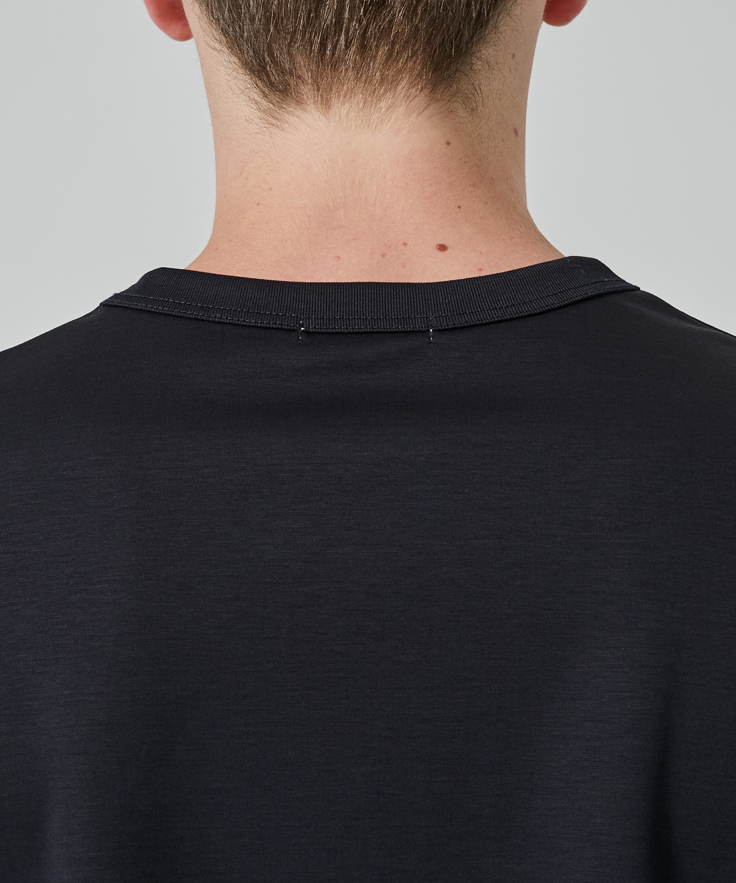 32G ロイヤルクール リラックスTシャツ STUDIOUS