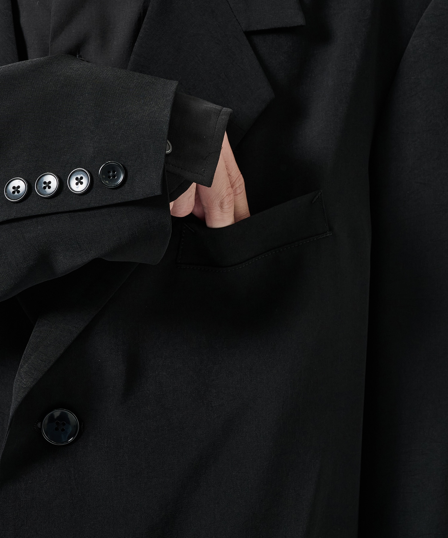 CREPE DE CHINE RIGHT PLEATED JACKET GroundY