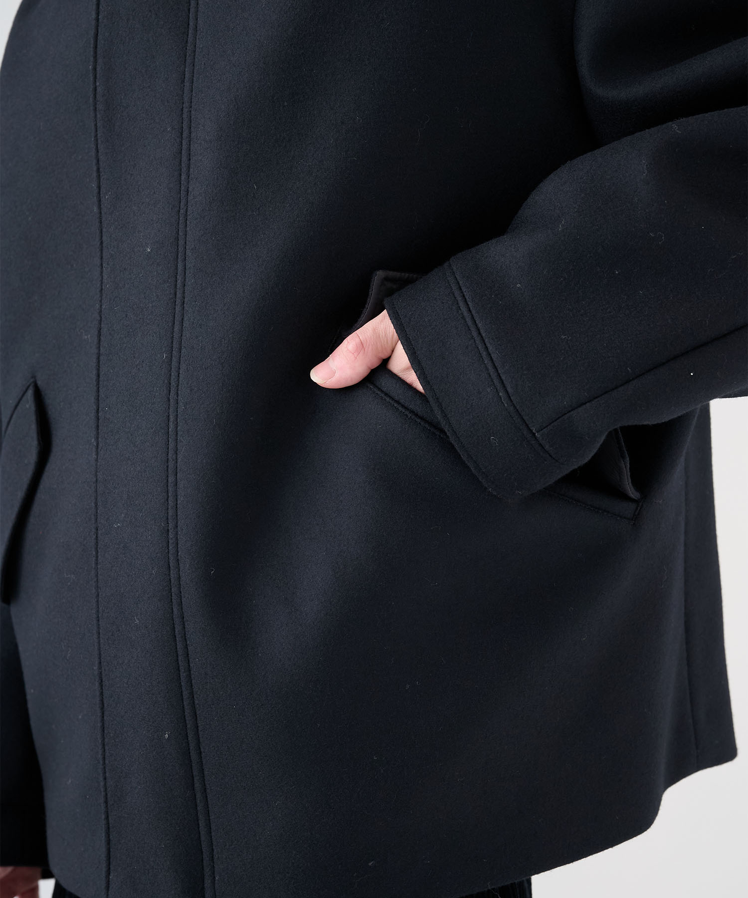 Super140 Wool Melton Short Mods STUDIOUS