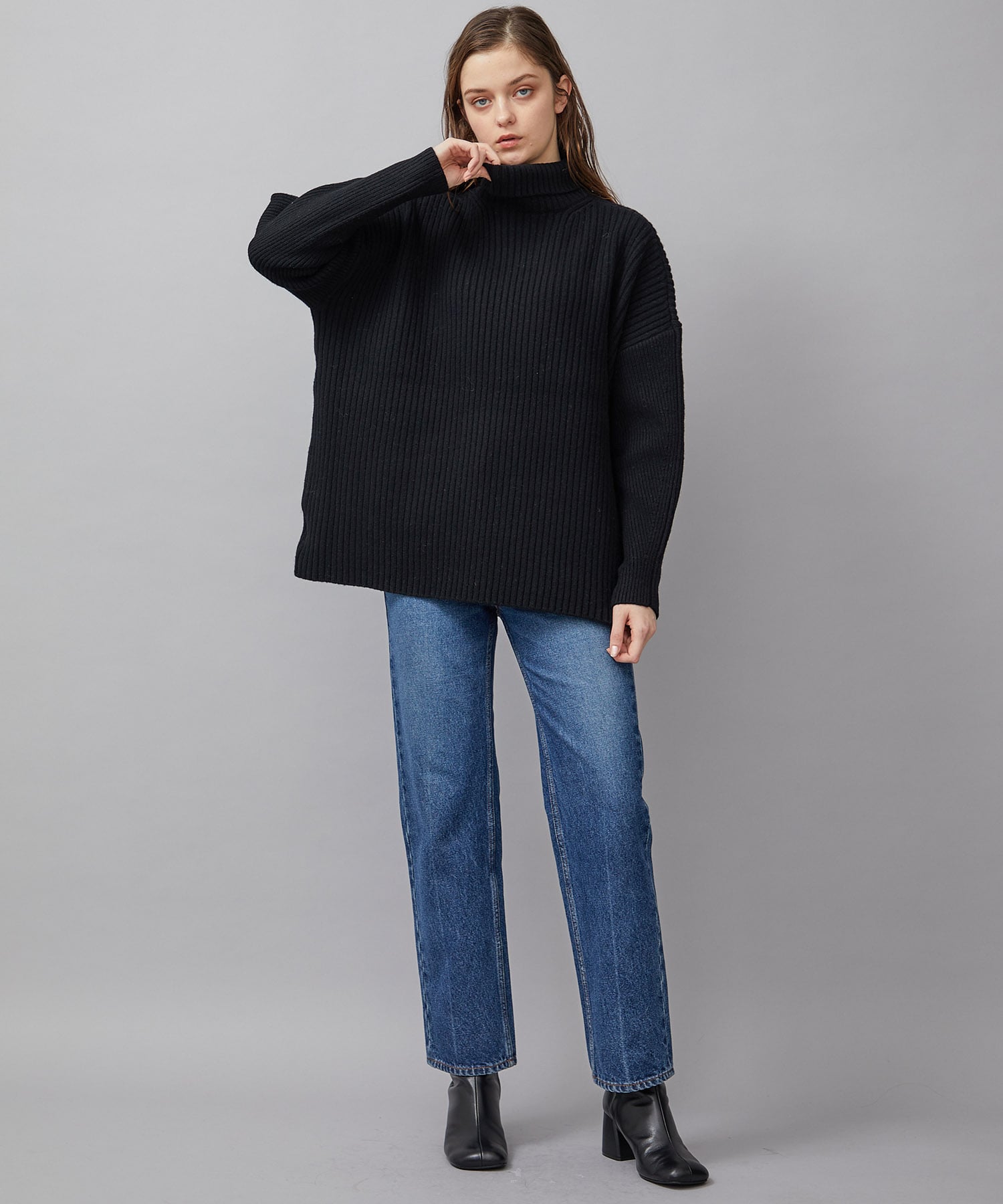 DOUBLE FACE SENTER SLIT RIB KNIT TOPS｜STUDIOUS