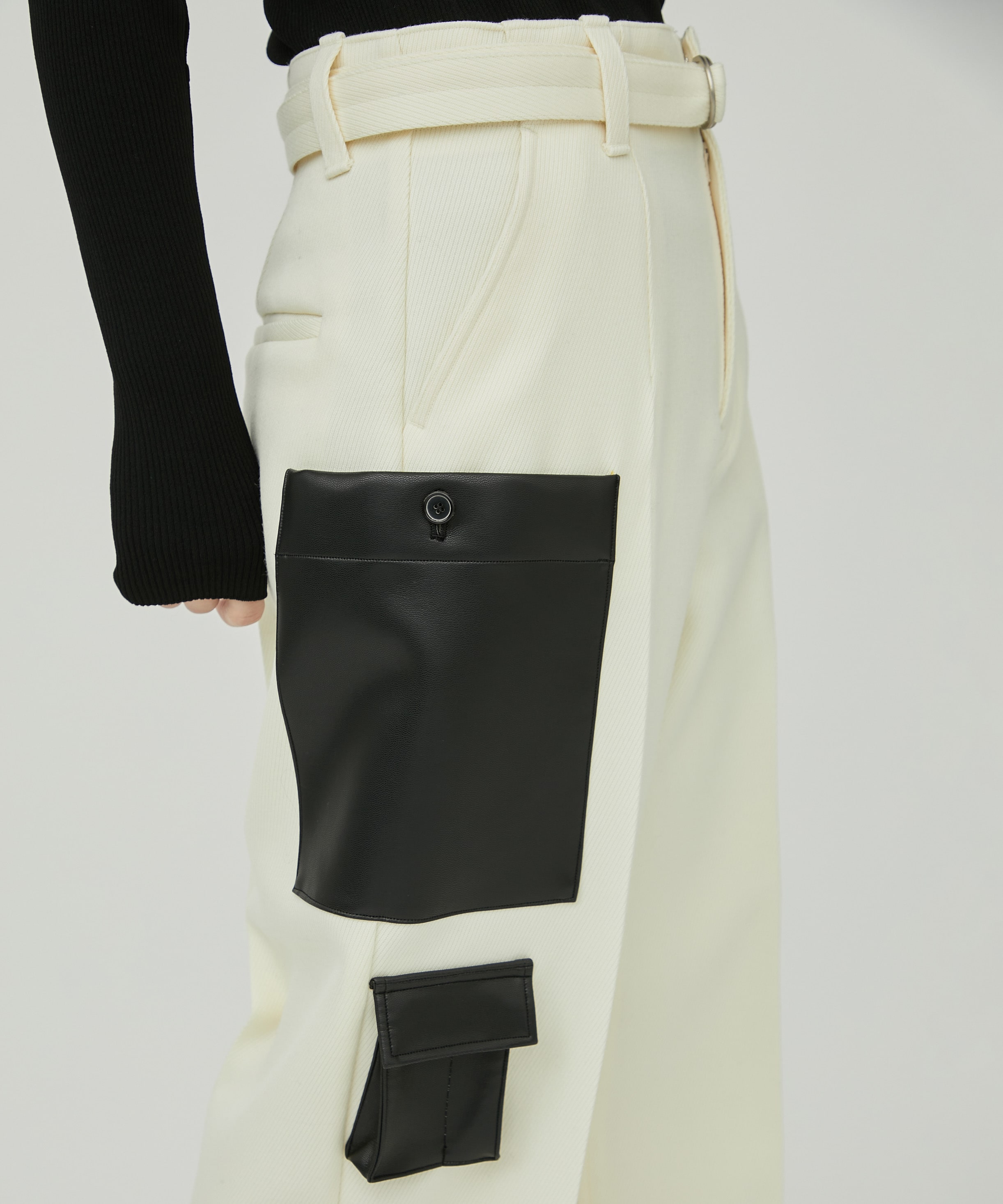 FAKE LEATHER 8POCKET PANTS 