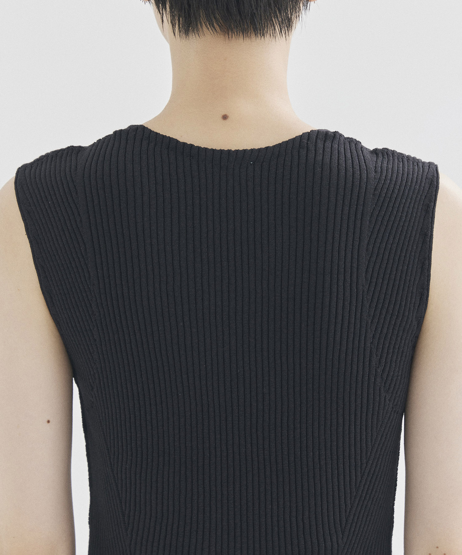 V-Neck Rib Knit Top STUDIOUS