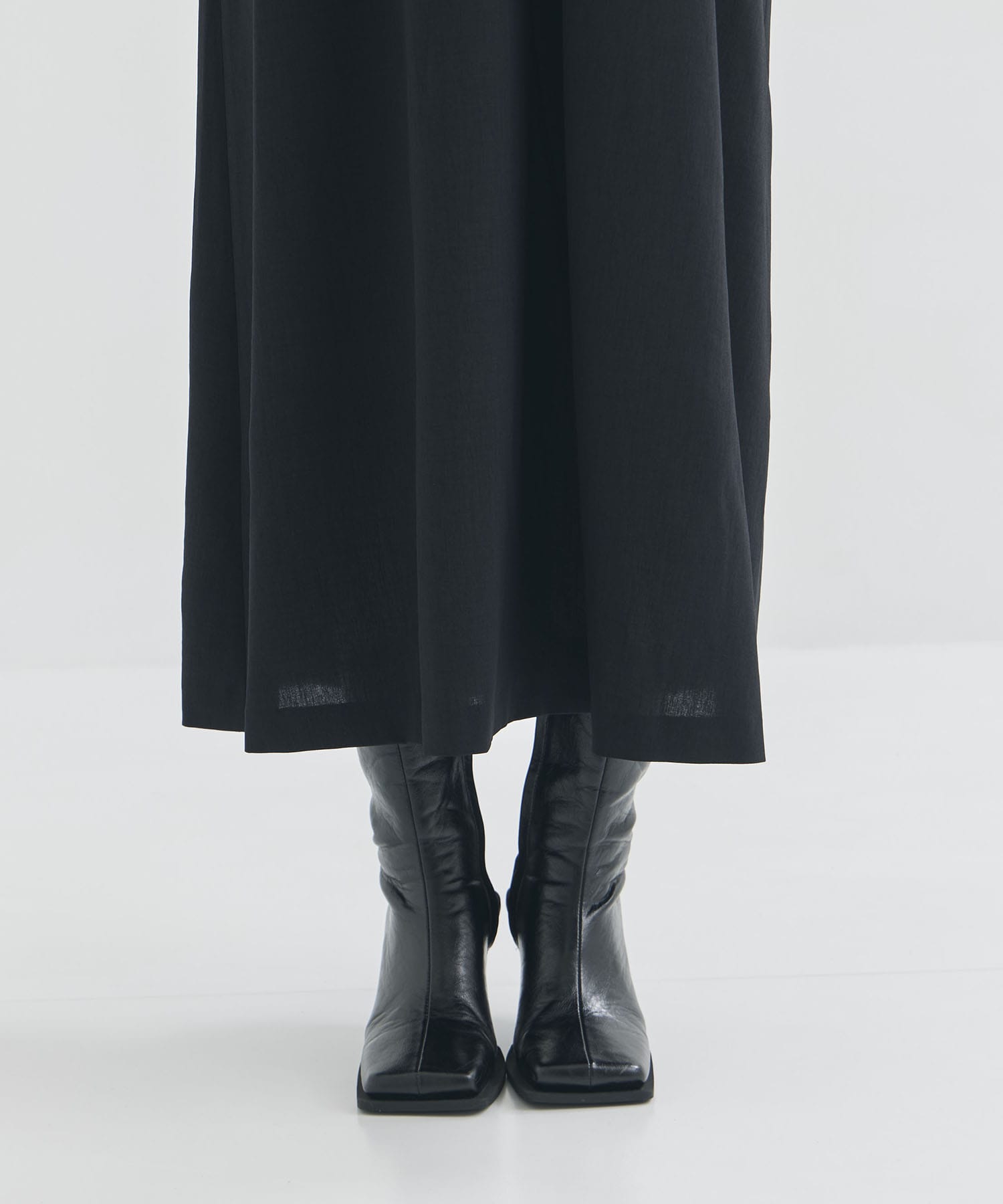 Sesilia asymmetry panel dress BK AKIRANAKA