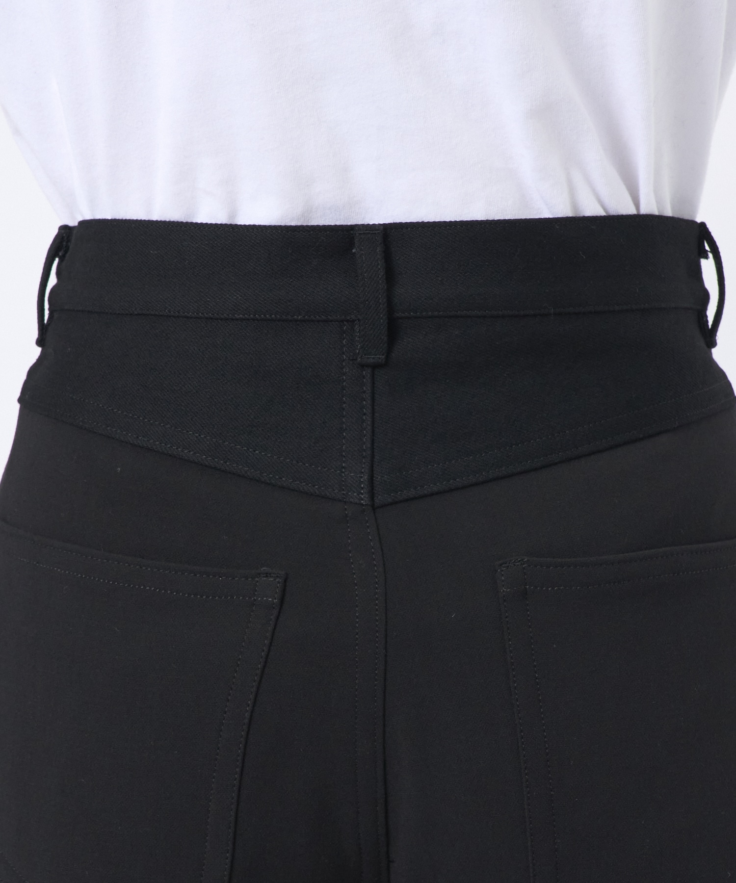 別注 stretch barrel leg pants FEMMENT