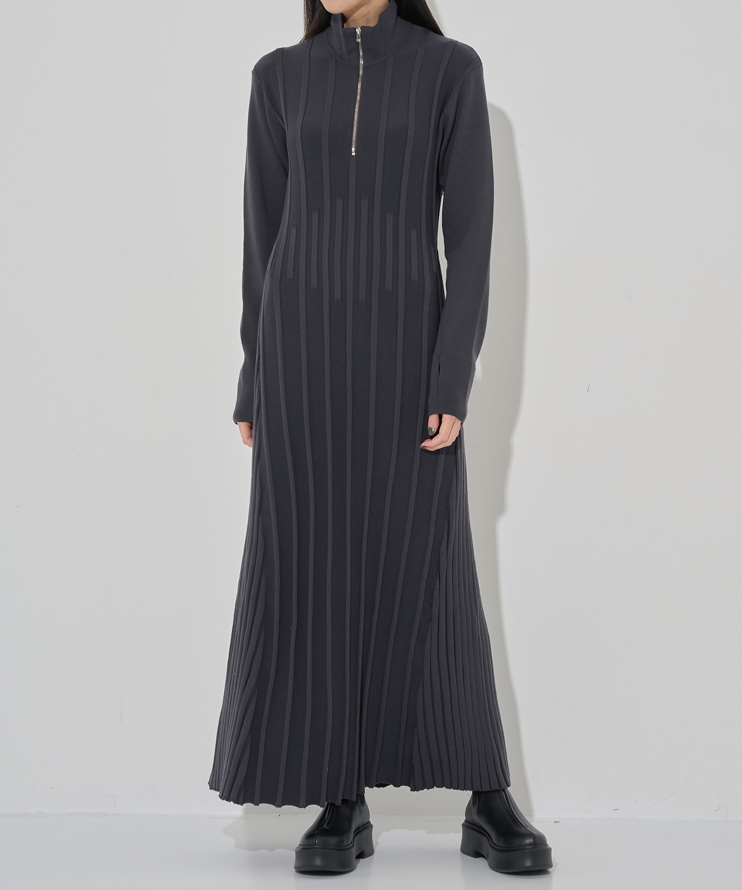 別注 ZIP KNIT DRESS CINOH