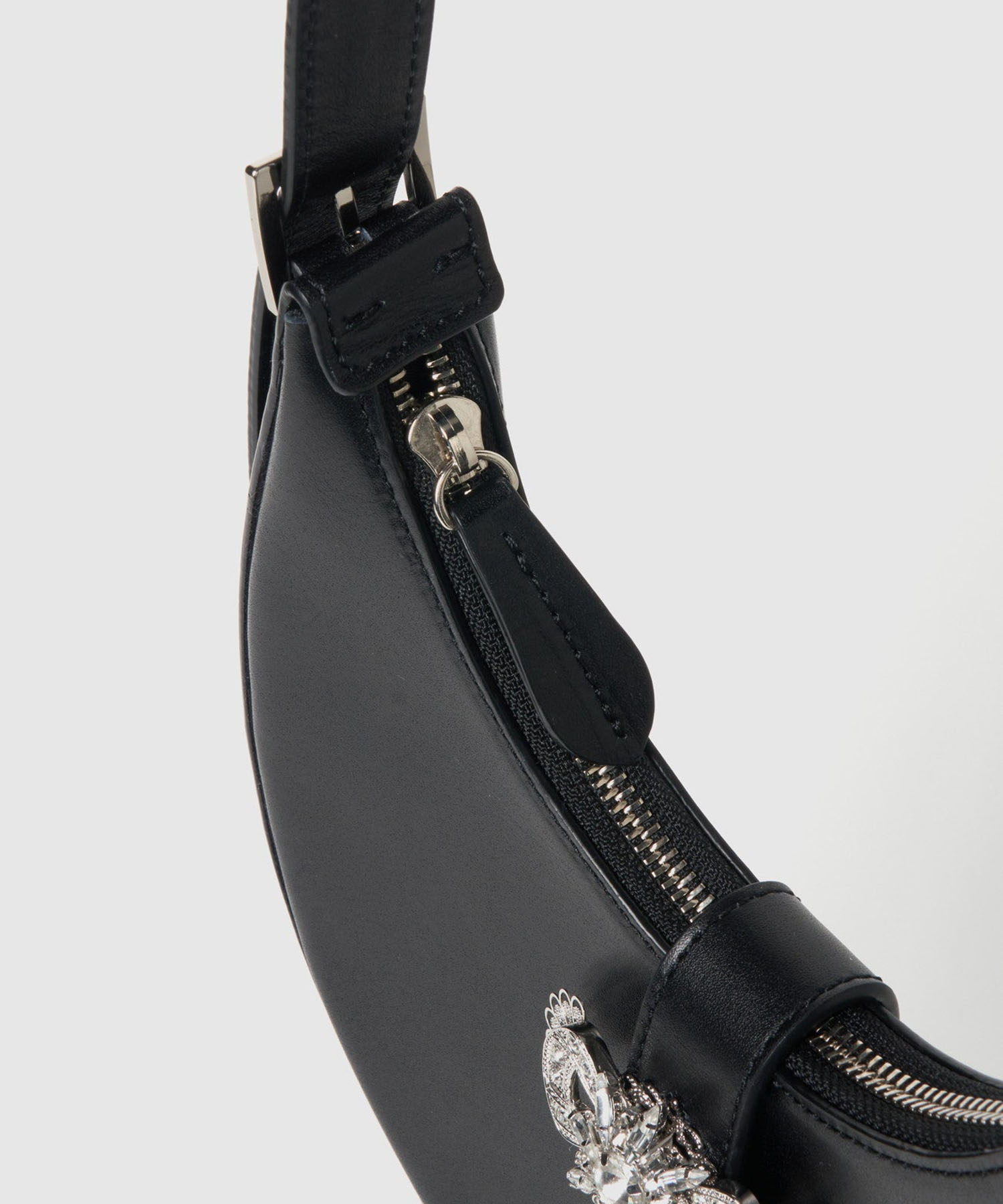 ribbon bijou half moon bag tanakadaisuke