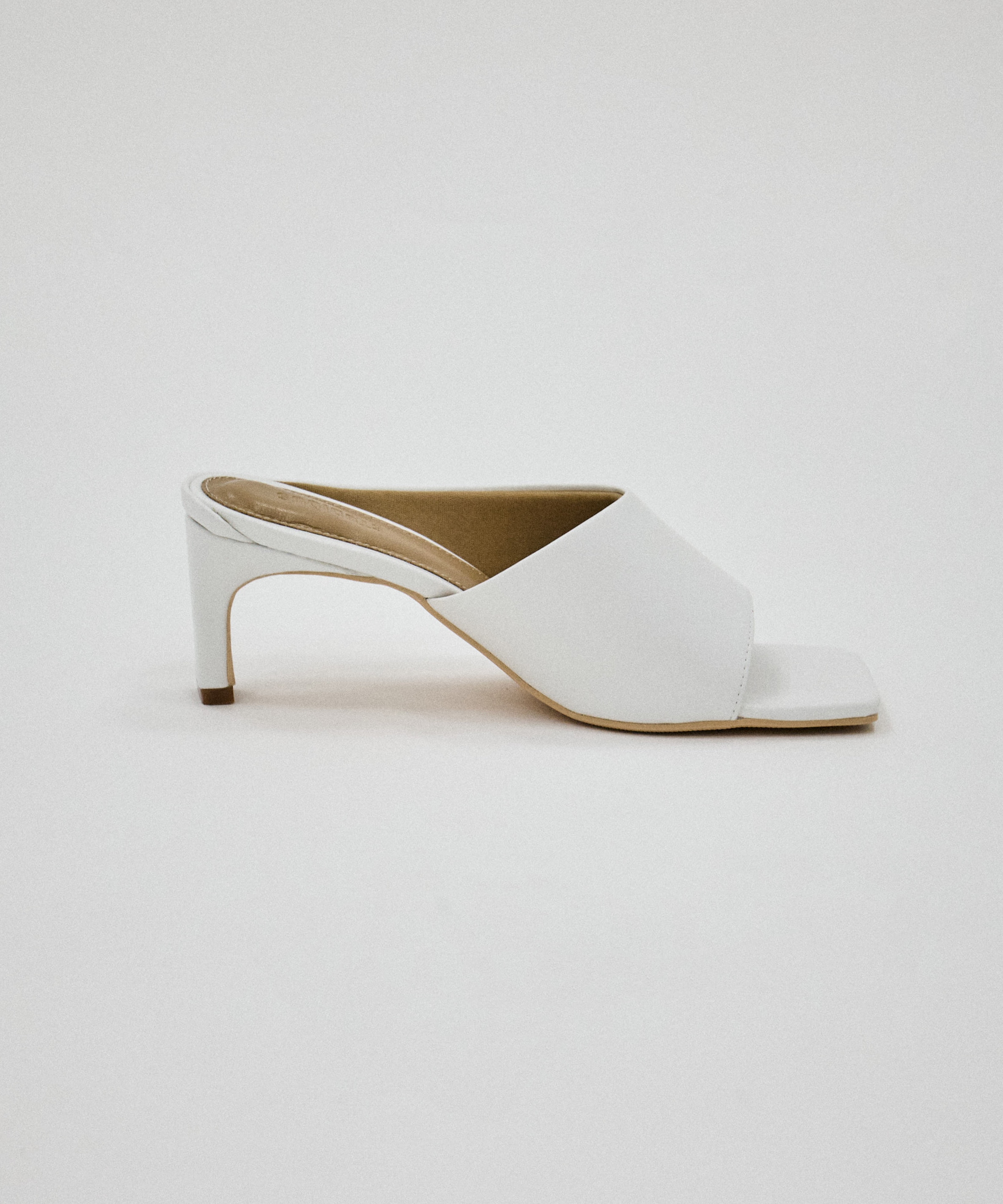 Square Toe Mule STUDIOUS