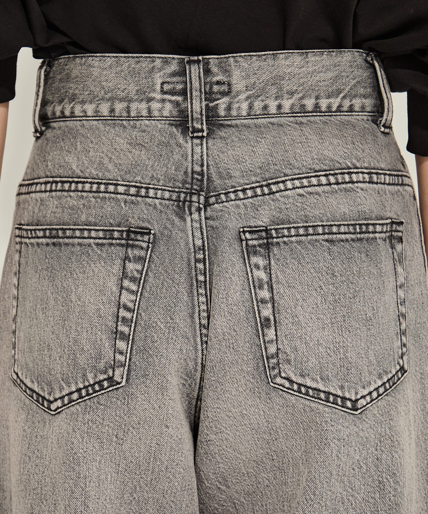Side Folded Jeans STUDIOUS