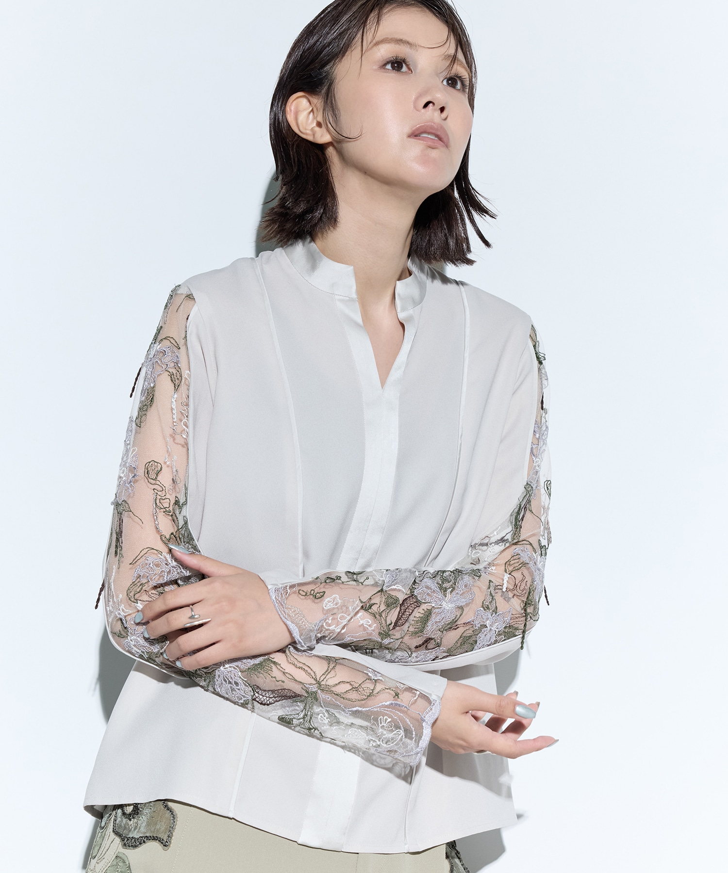Tears flower lace tops MURRAL