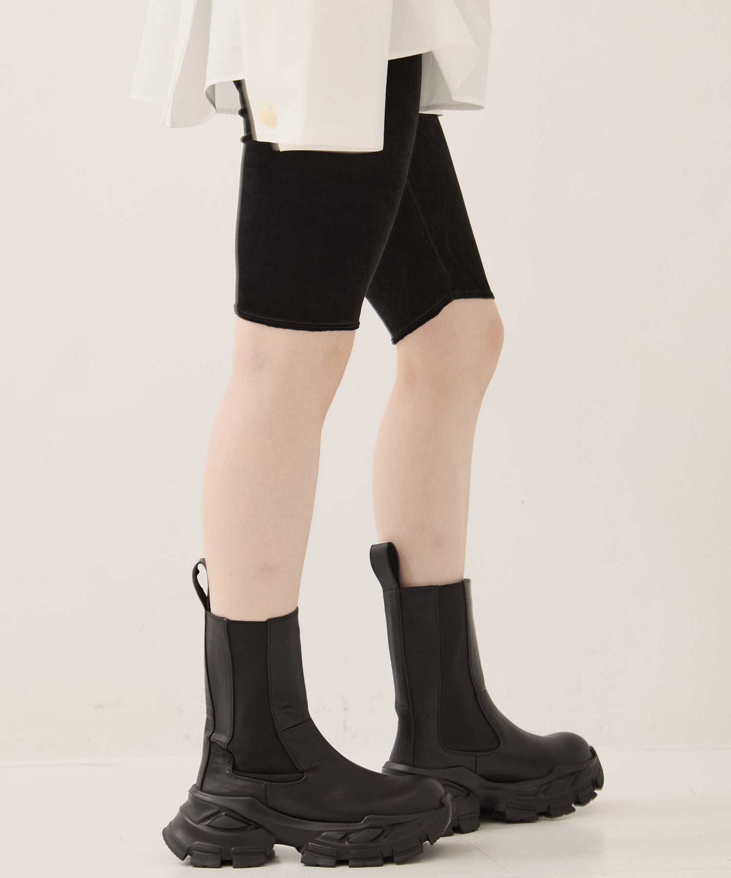 Track Sole Short Boots STUDIOUS
