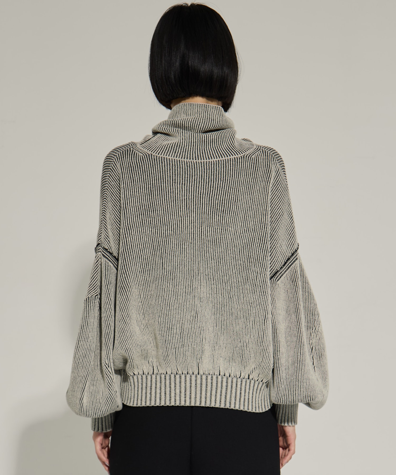 別注Dual face knit AKIKOAOKI