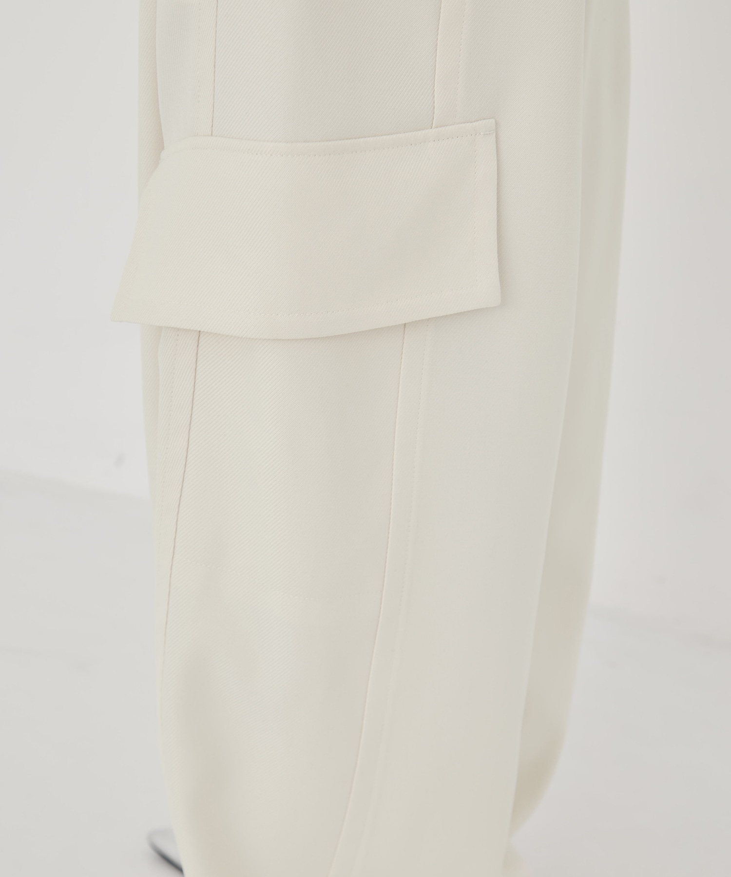 Barrel Leg Cargo Trousers STUDIOUS