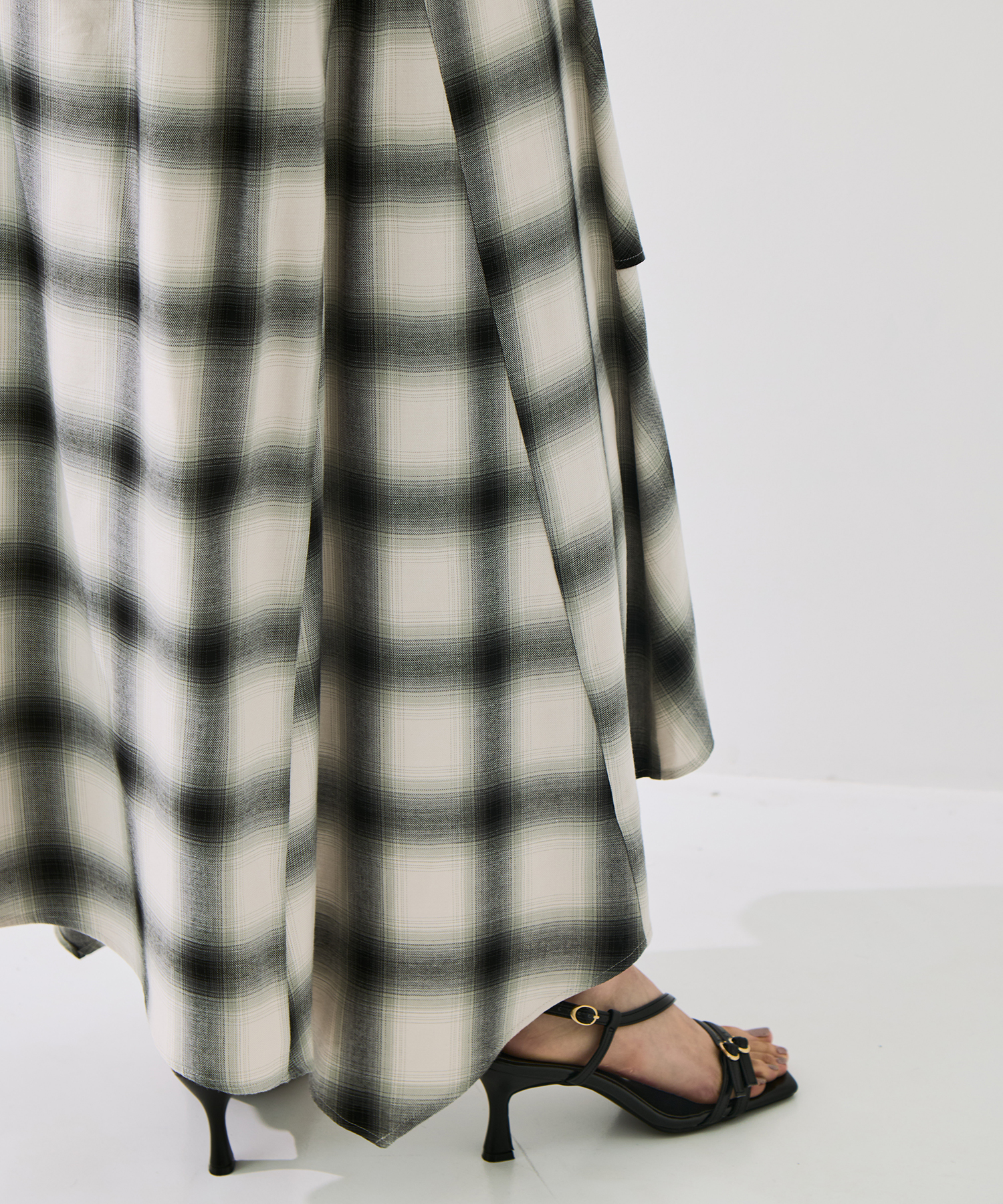 Layered Flare Skirt STUDIOUS