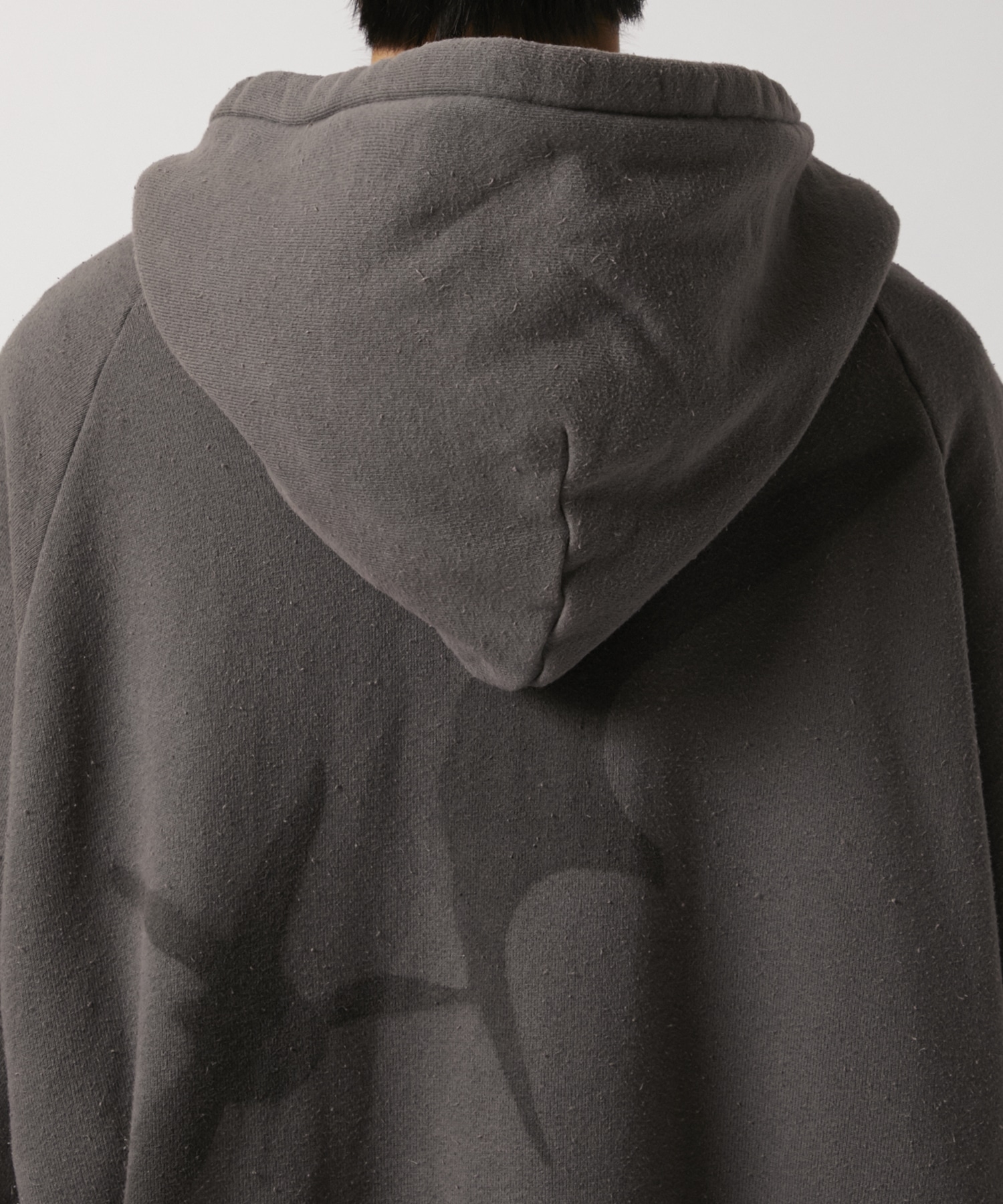 Sprayed Deep Tuck Hoodie Old Fabric Fujimoto