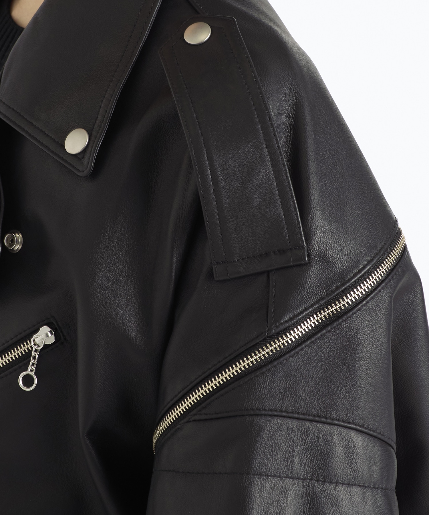 お買い求めしやすい価格 AVIREX/ハの字 zip leather zip riders