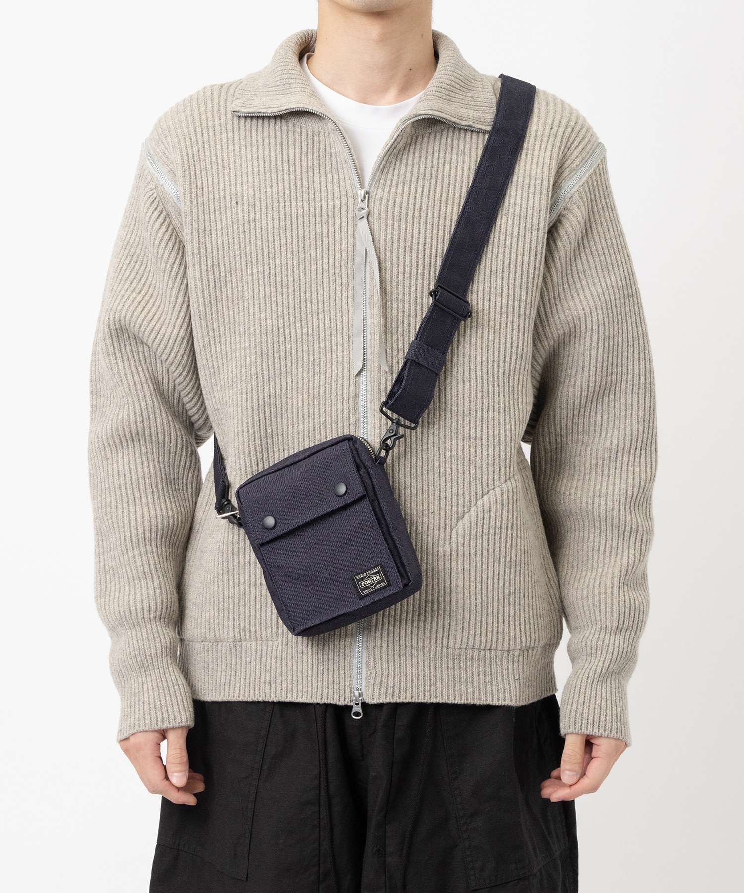 VERTICAL SHOULDER BAG PORTER