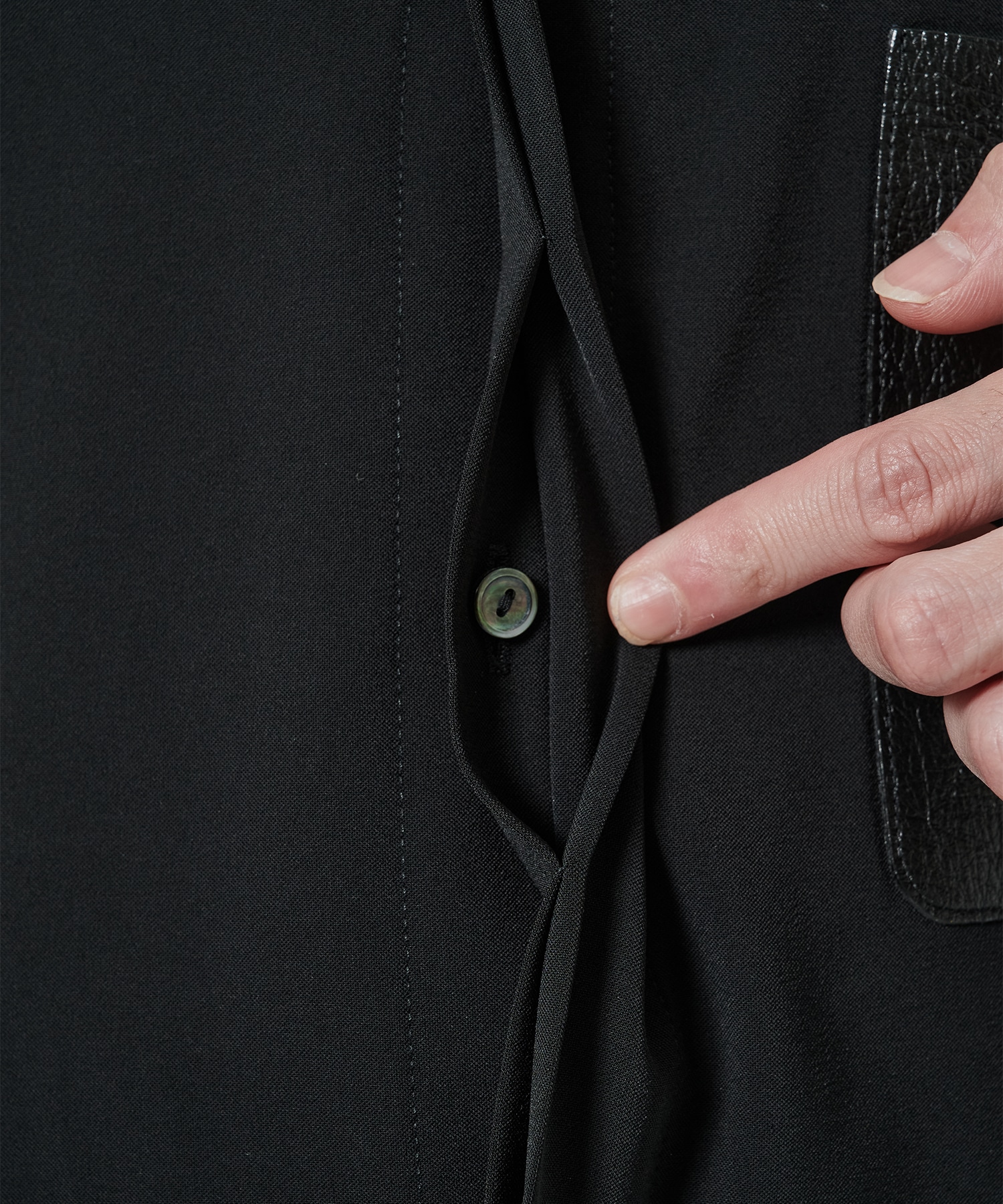 〈別注〉Sugoku Suzushii Leather Pocket S/S Shirts CULLNI