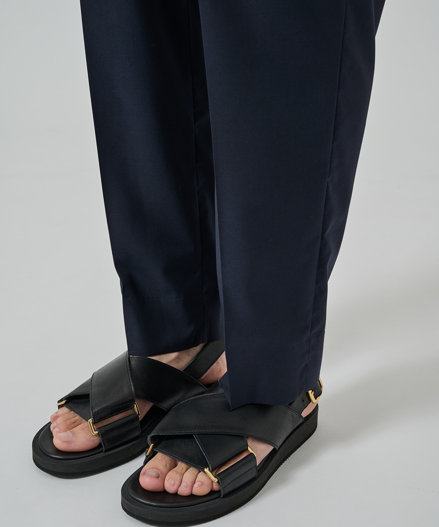 アイスワイドテーパードパンツ STUDIOUS