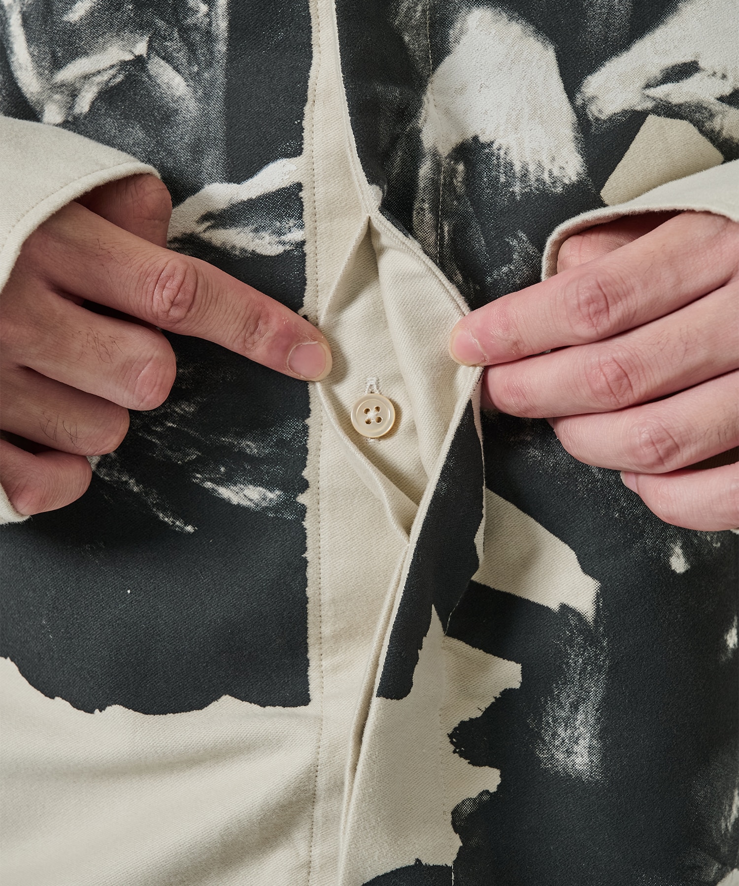 FLOWER PRINT SHIRT TAAKK