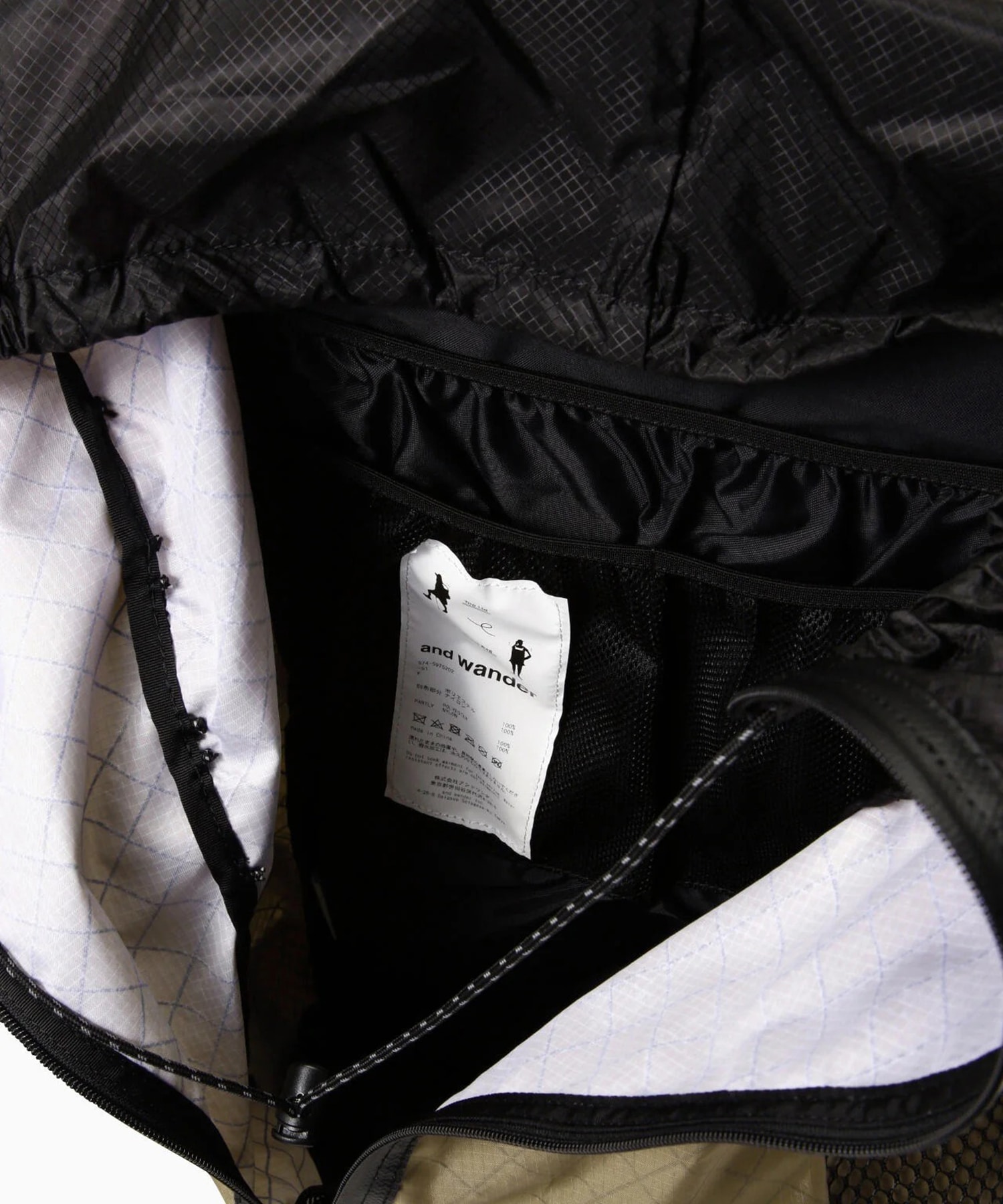 ECOPAK 30L backpack and wander