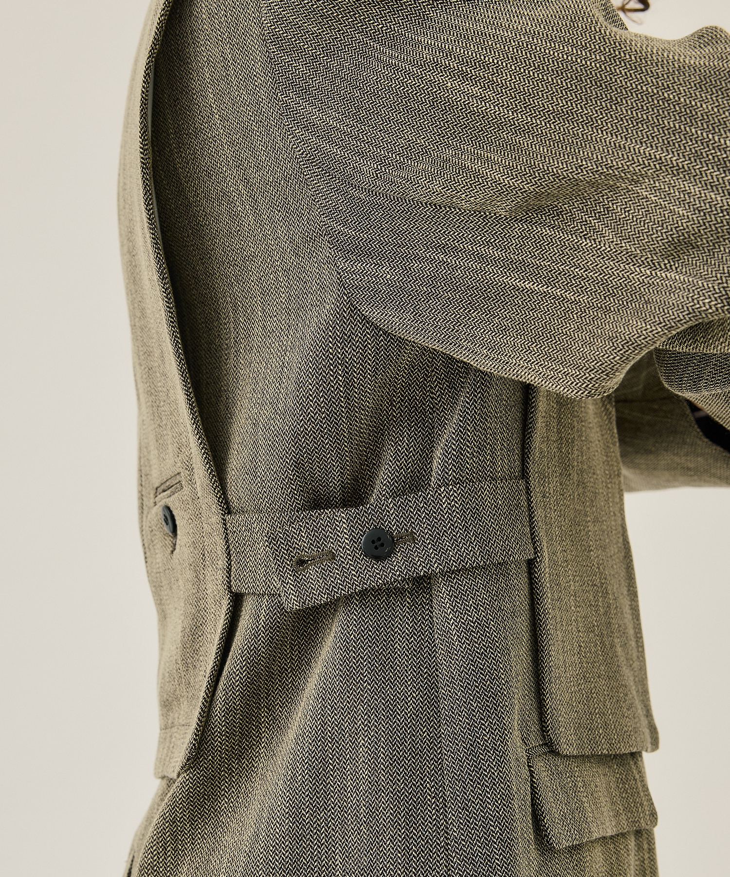 CONVERTIBLE HERRINGBONE JACKET-