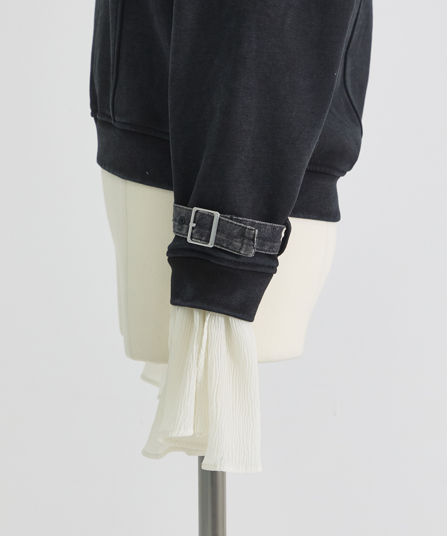 cuffs belted pullover tanakadaisuke