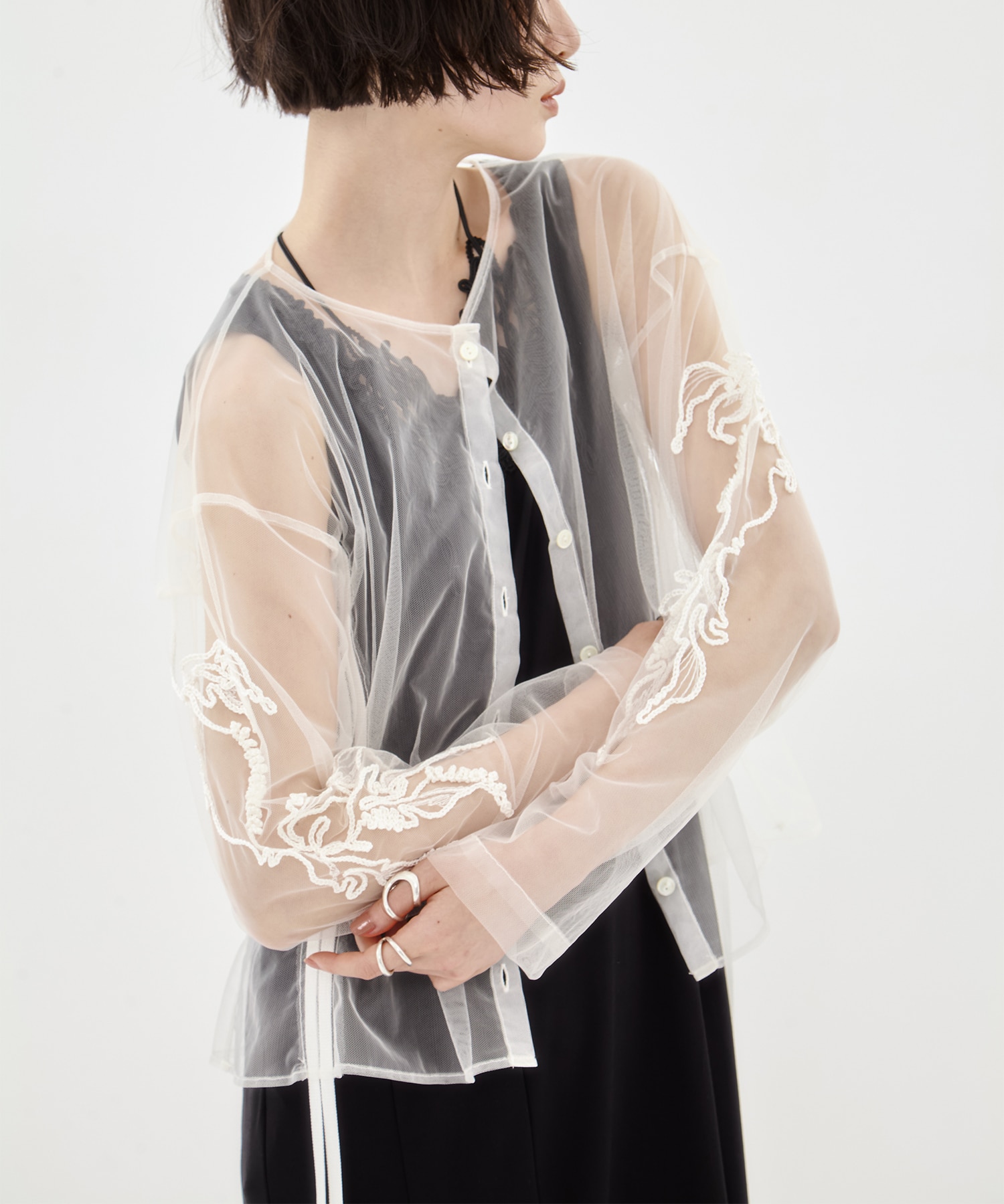 EX.embroidered tulle cardigan MURRAL