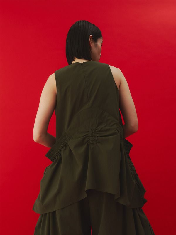 ROUND GATHER TOP UN3D.