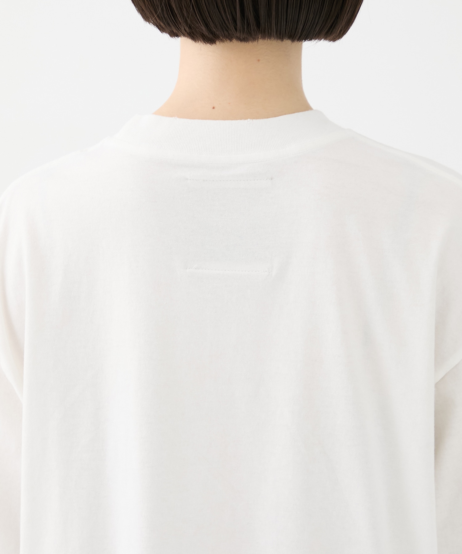 EMBELLISHED DISTRESSED TEE Maison MIHARA YASUHIRO
