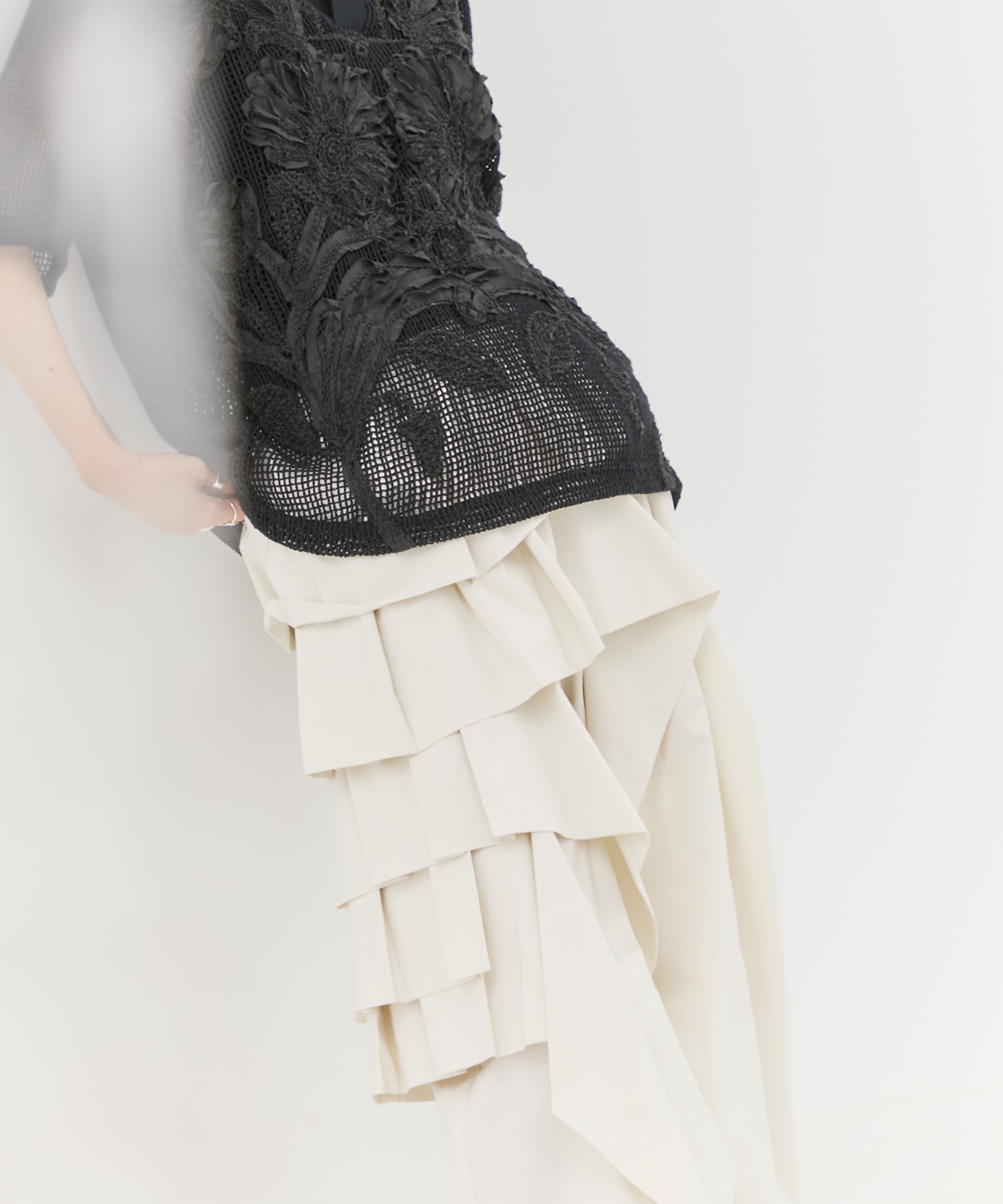 別注 RUFFLE PANTS TAAKK