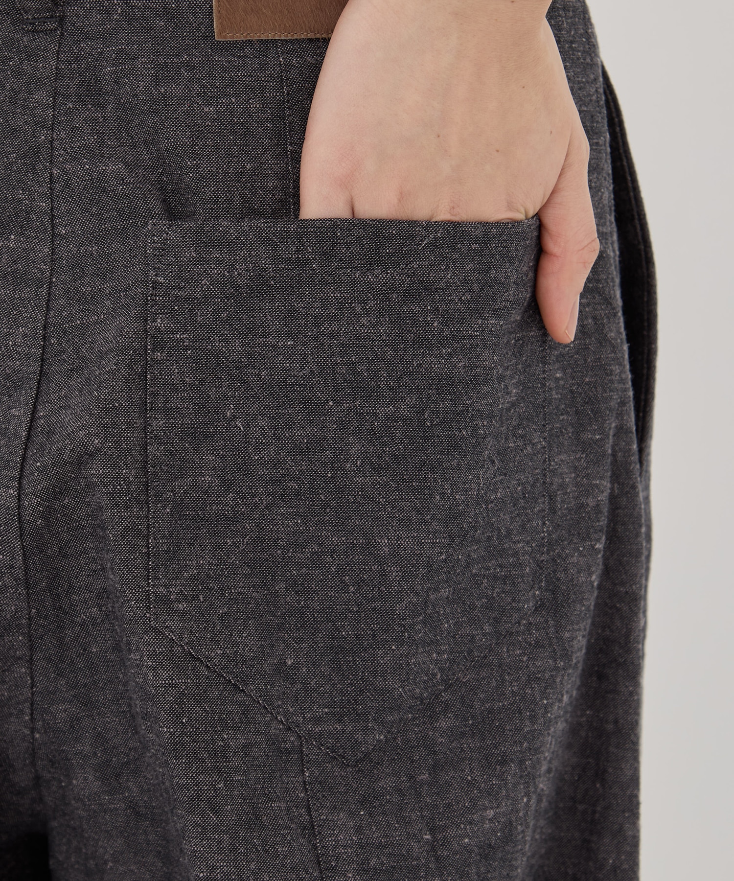 Miriam panel pants AKIRANAKA