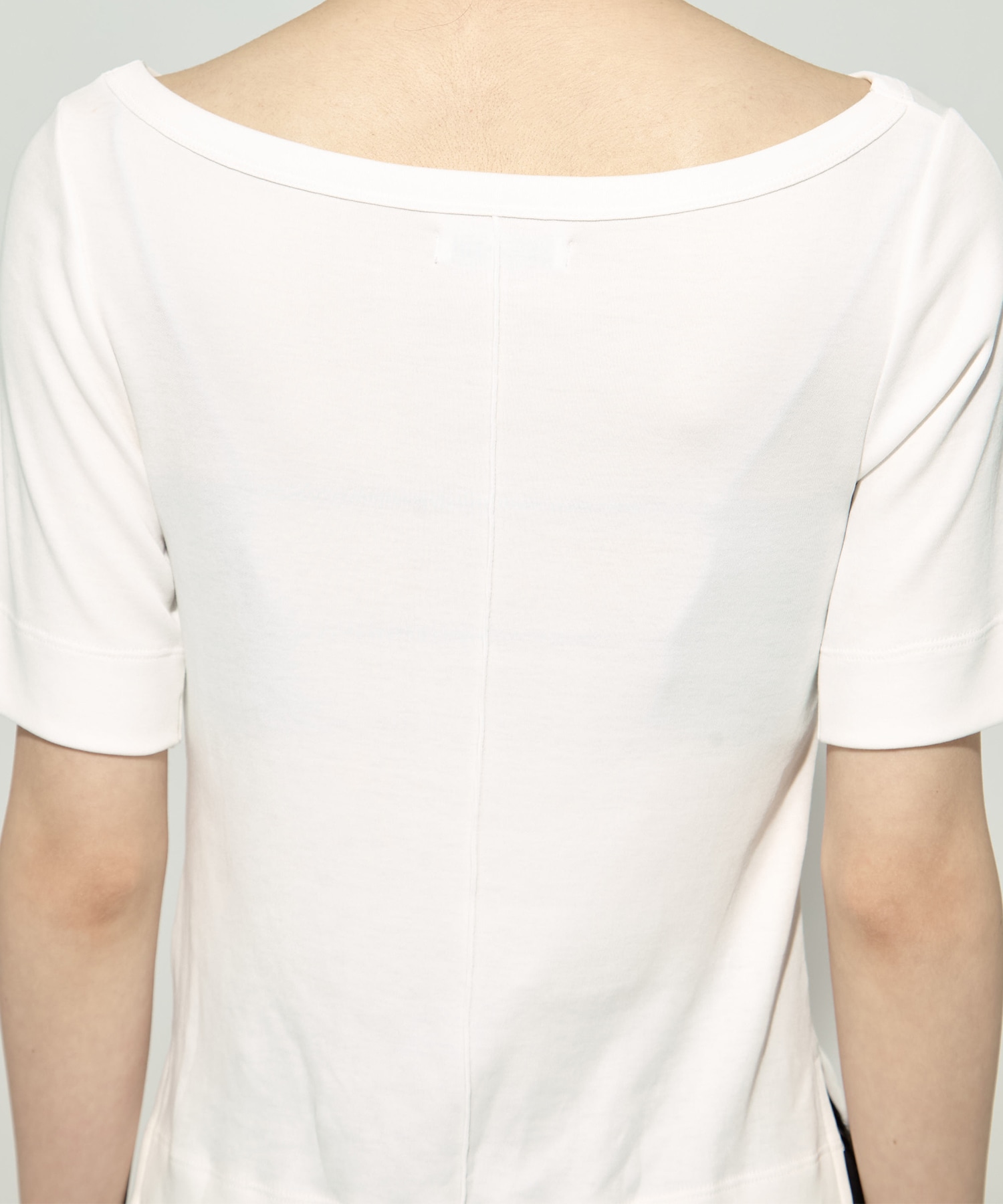 Luxury Smooth Boat Neck Tee STUDIOUS