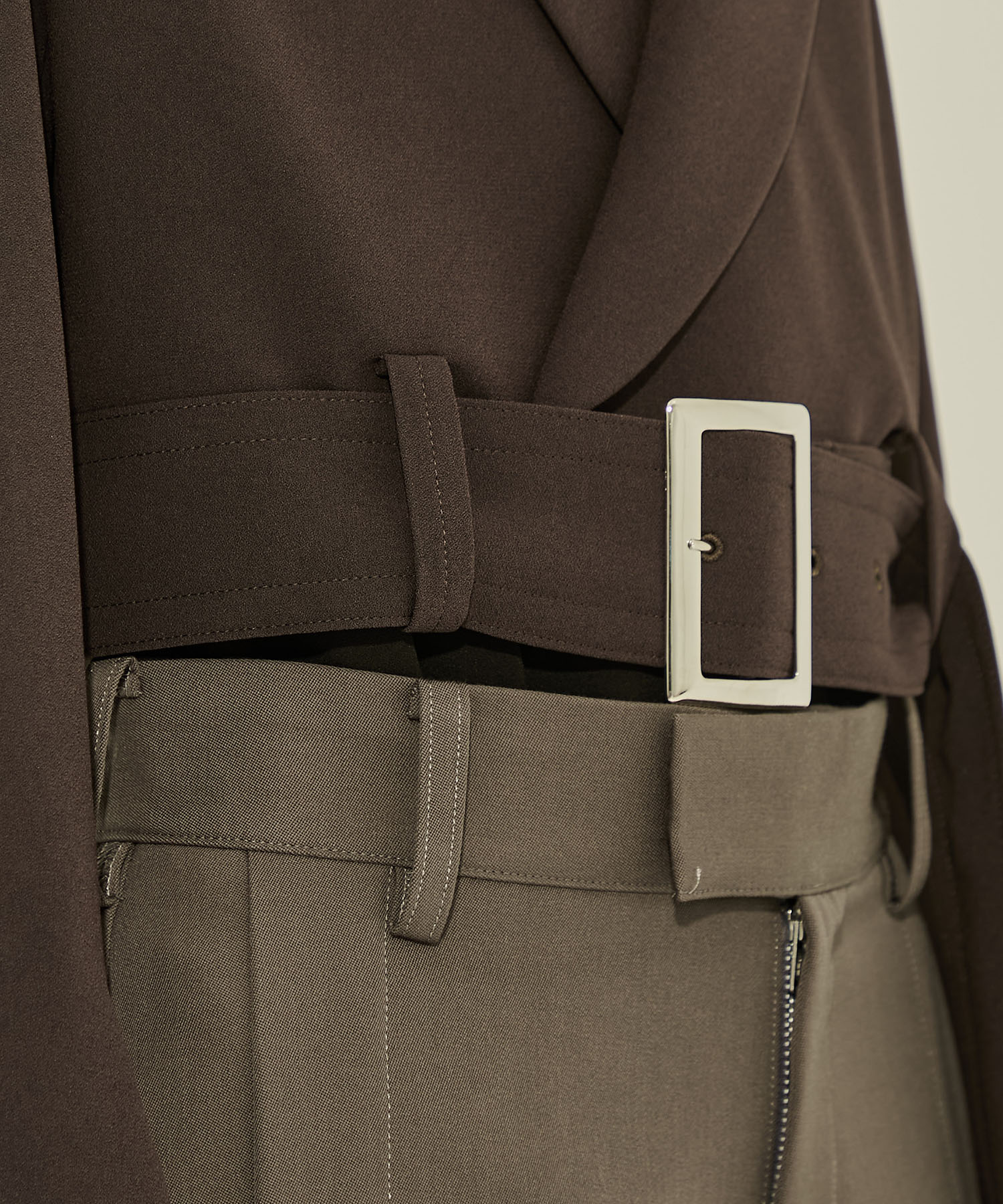 Cropped Belt JKT UJOH