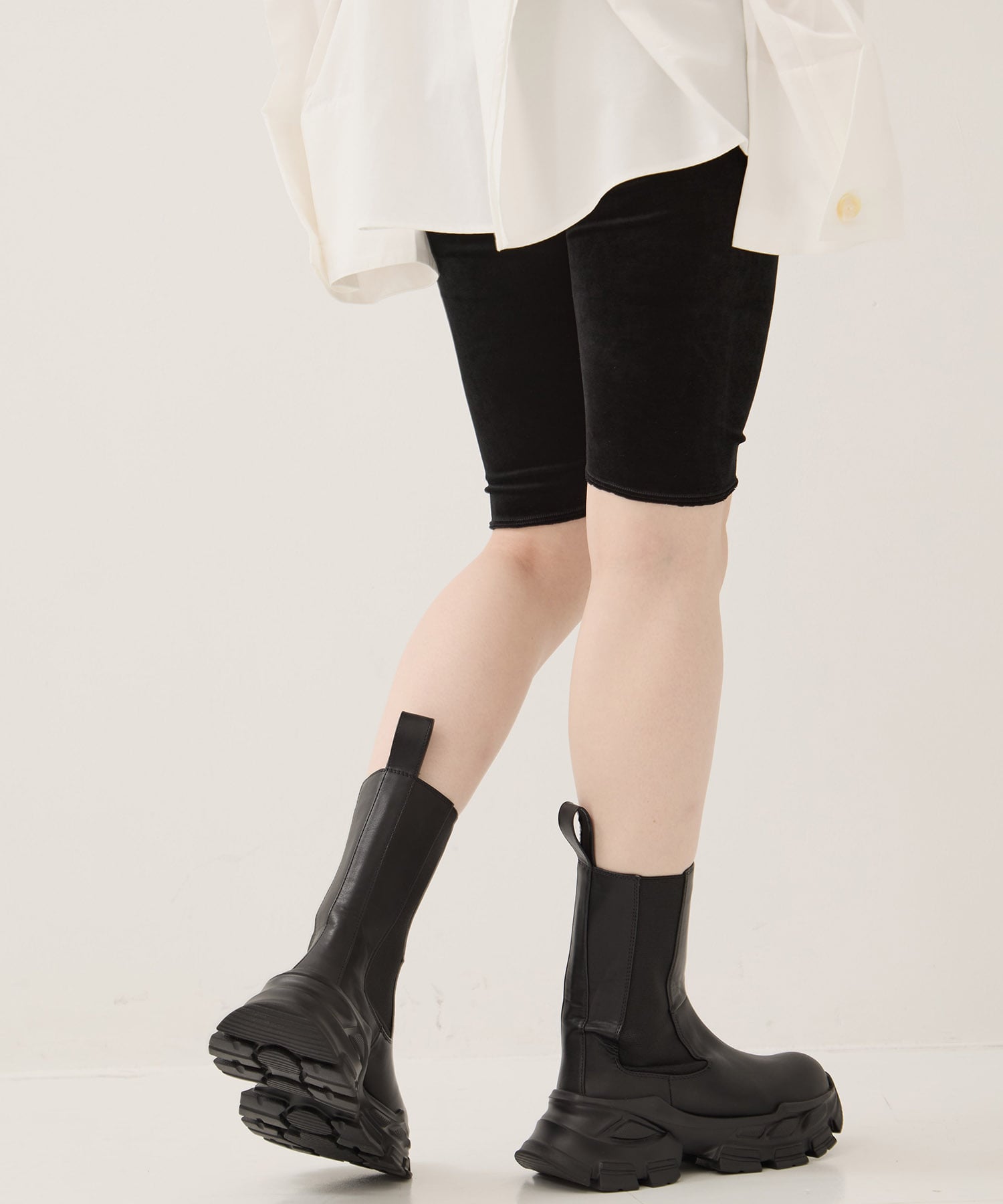 Track Sole Short Boots STUDIOUS